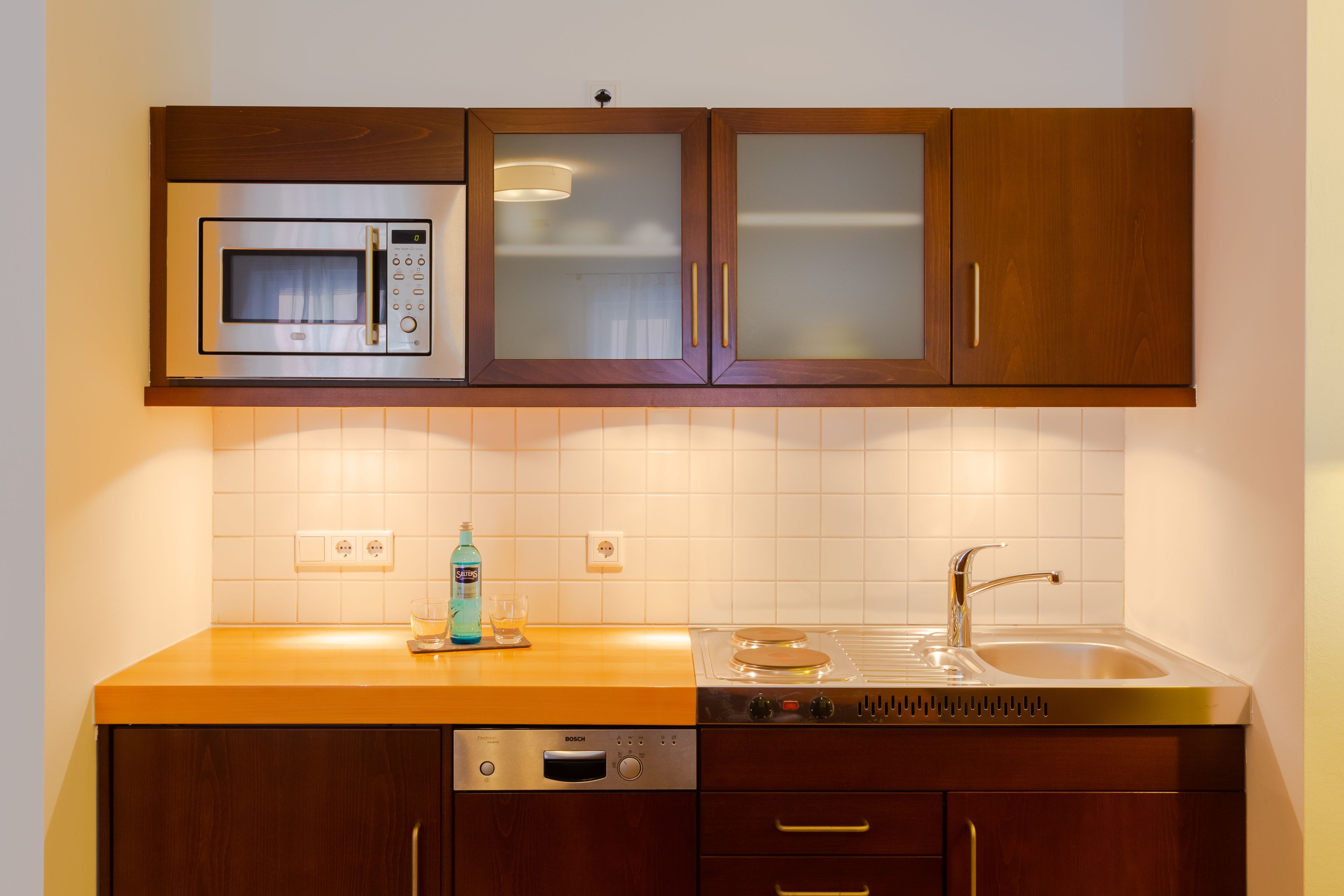 Acantus Hotel & Apartment