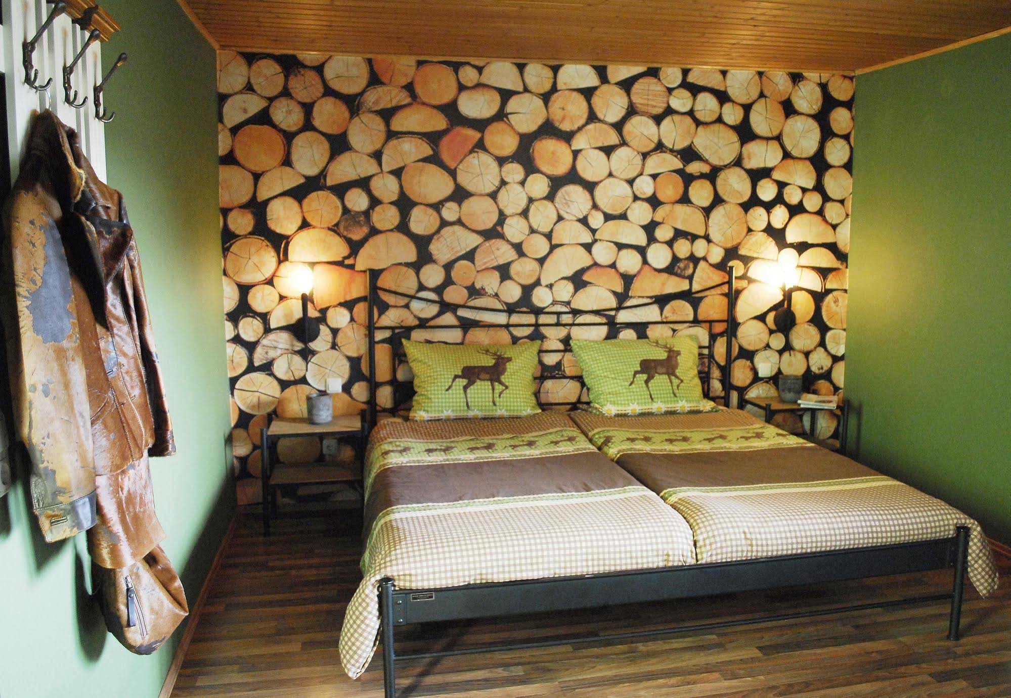 Villa Montara Bed & Breakfast