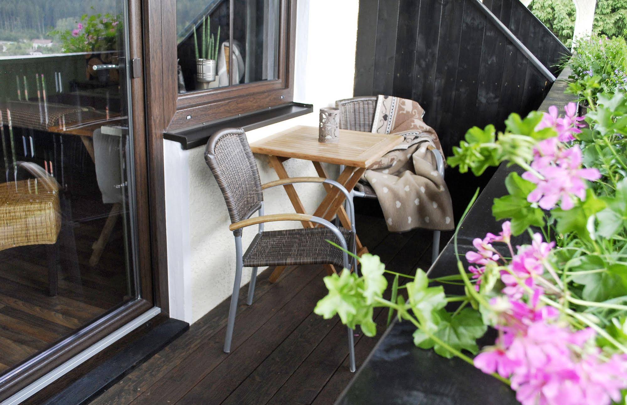 Villa Montara Bed & Breakfast