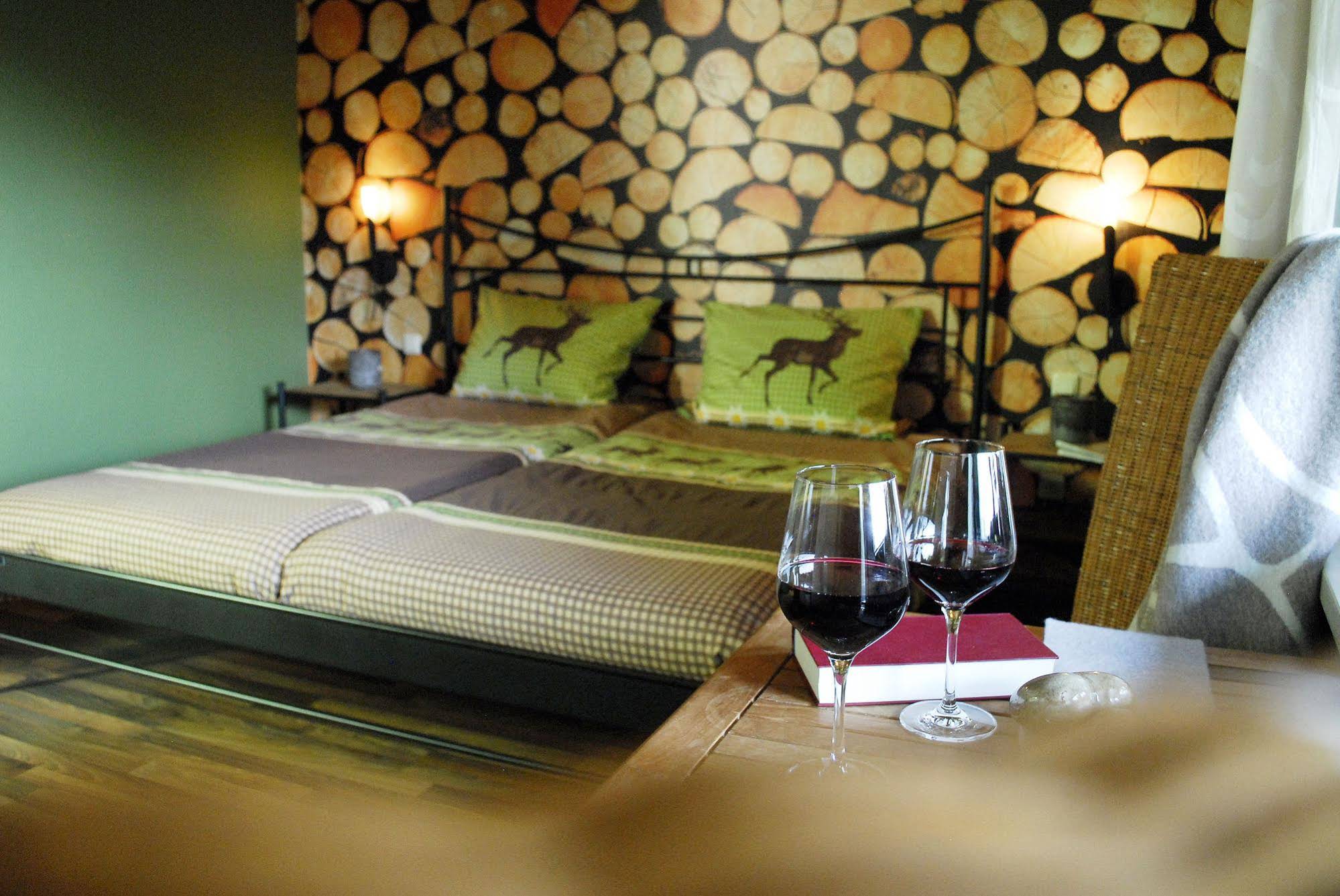 Villa Montara Bed & Breakfast
