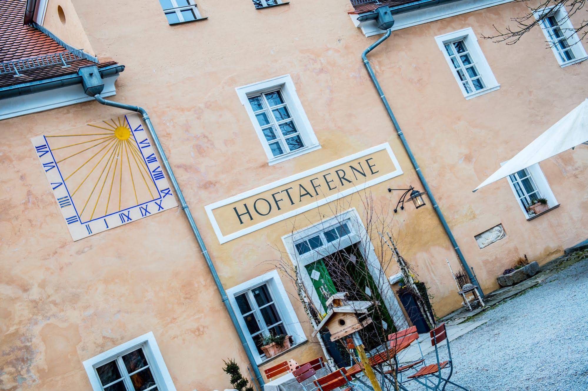 Hoftaferne
