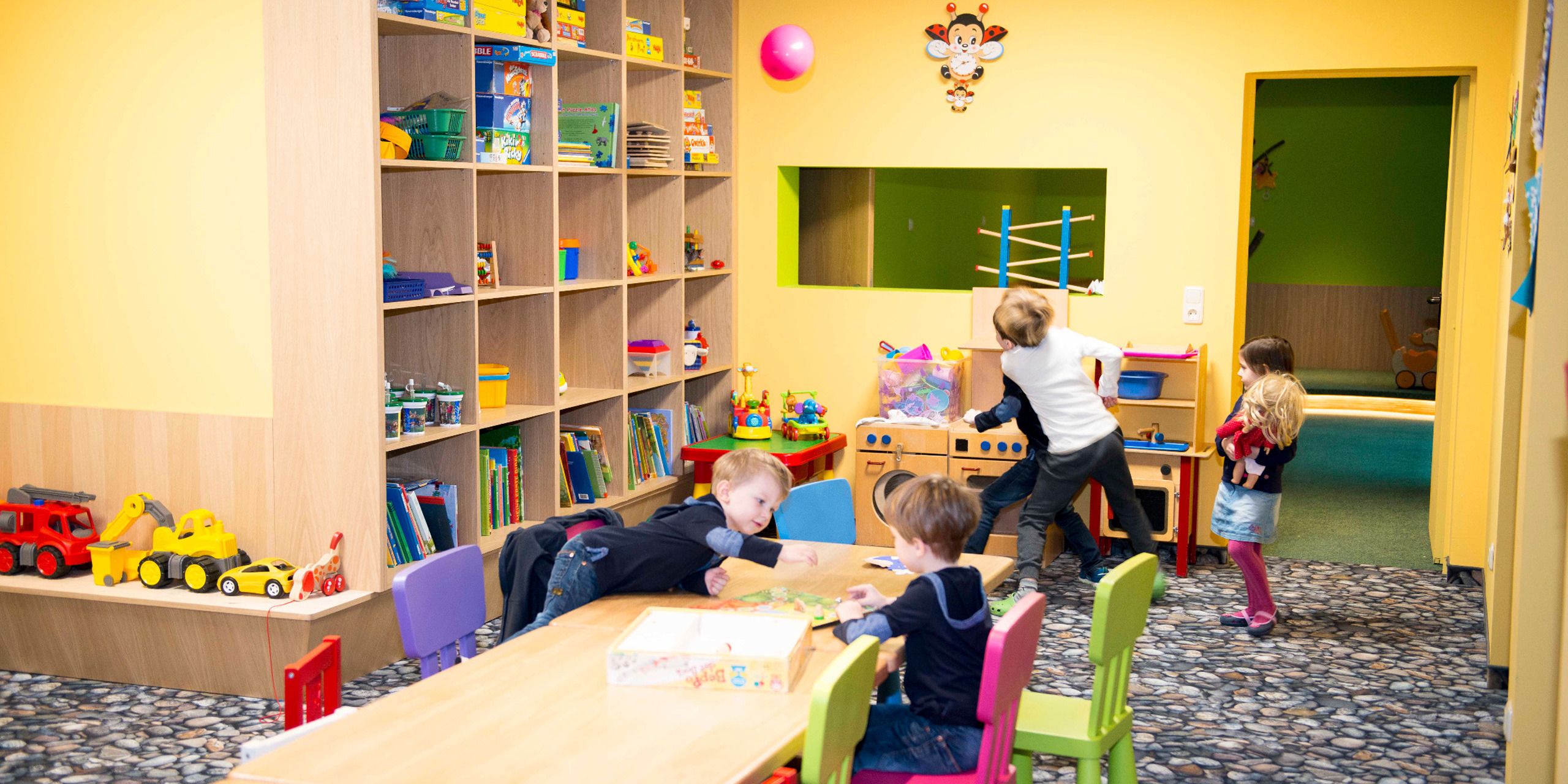 ULRICHSHOF Nature • Family • Design