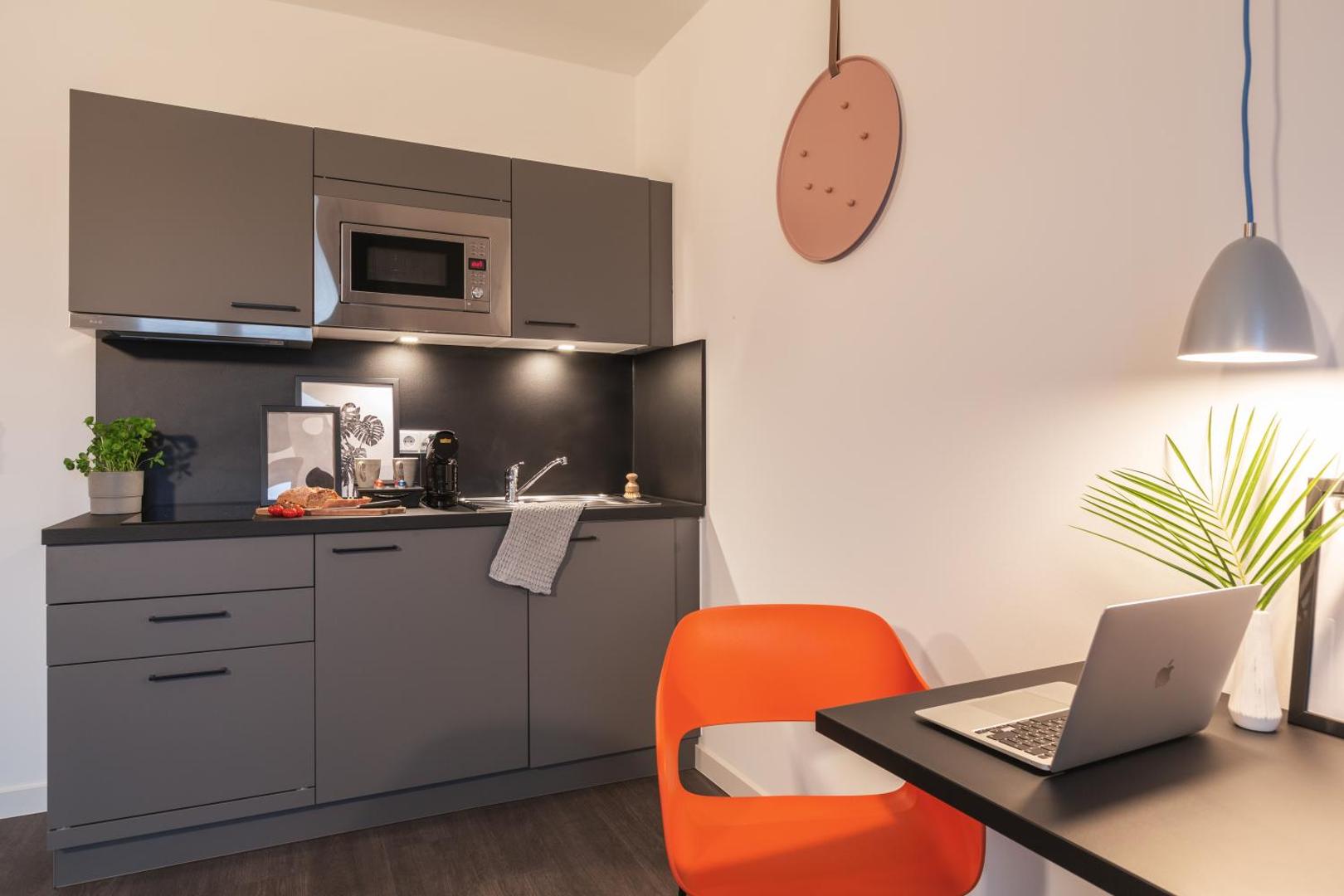 acora Berlin Living the City