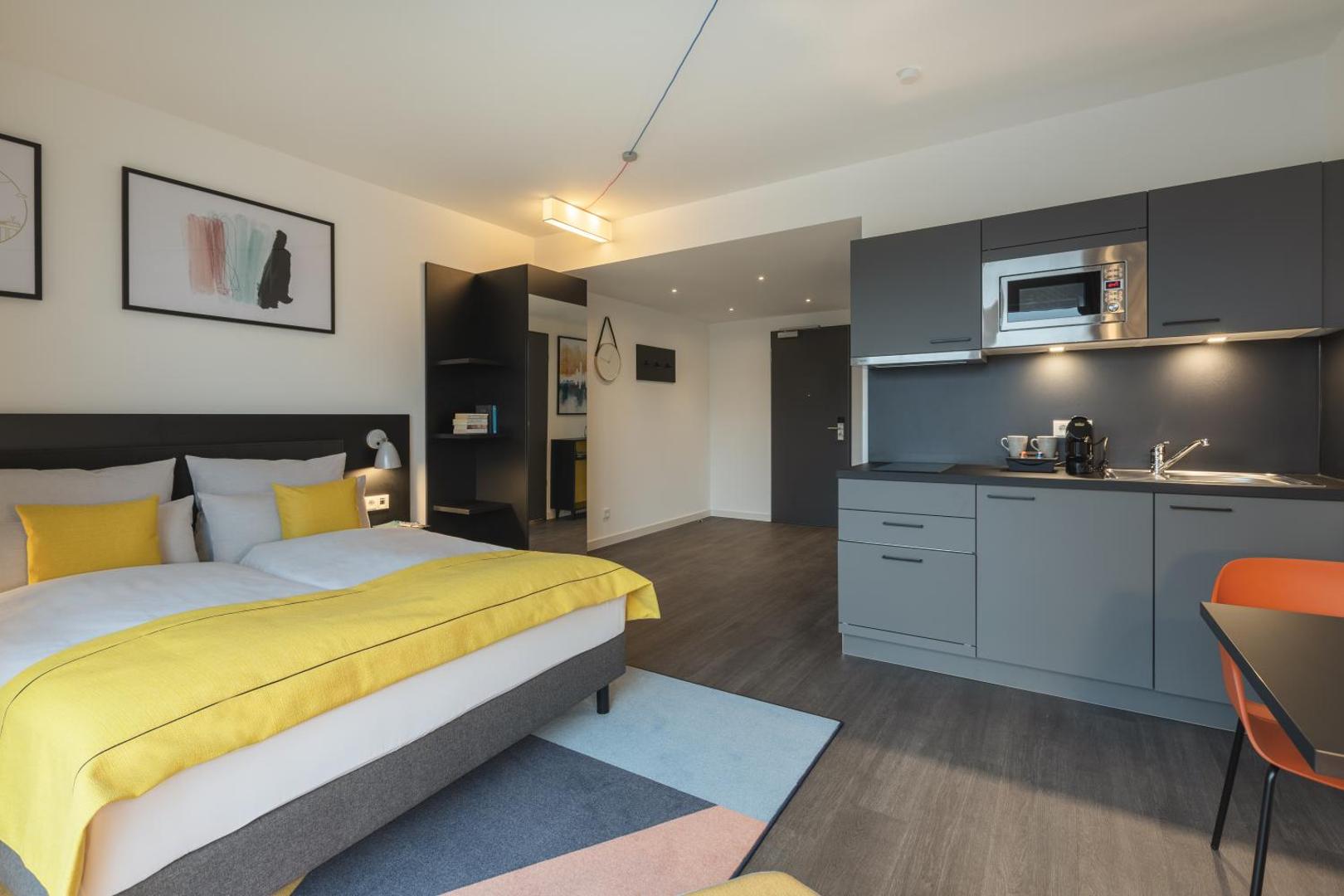 acora Berlin Living the City