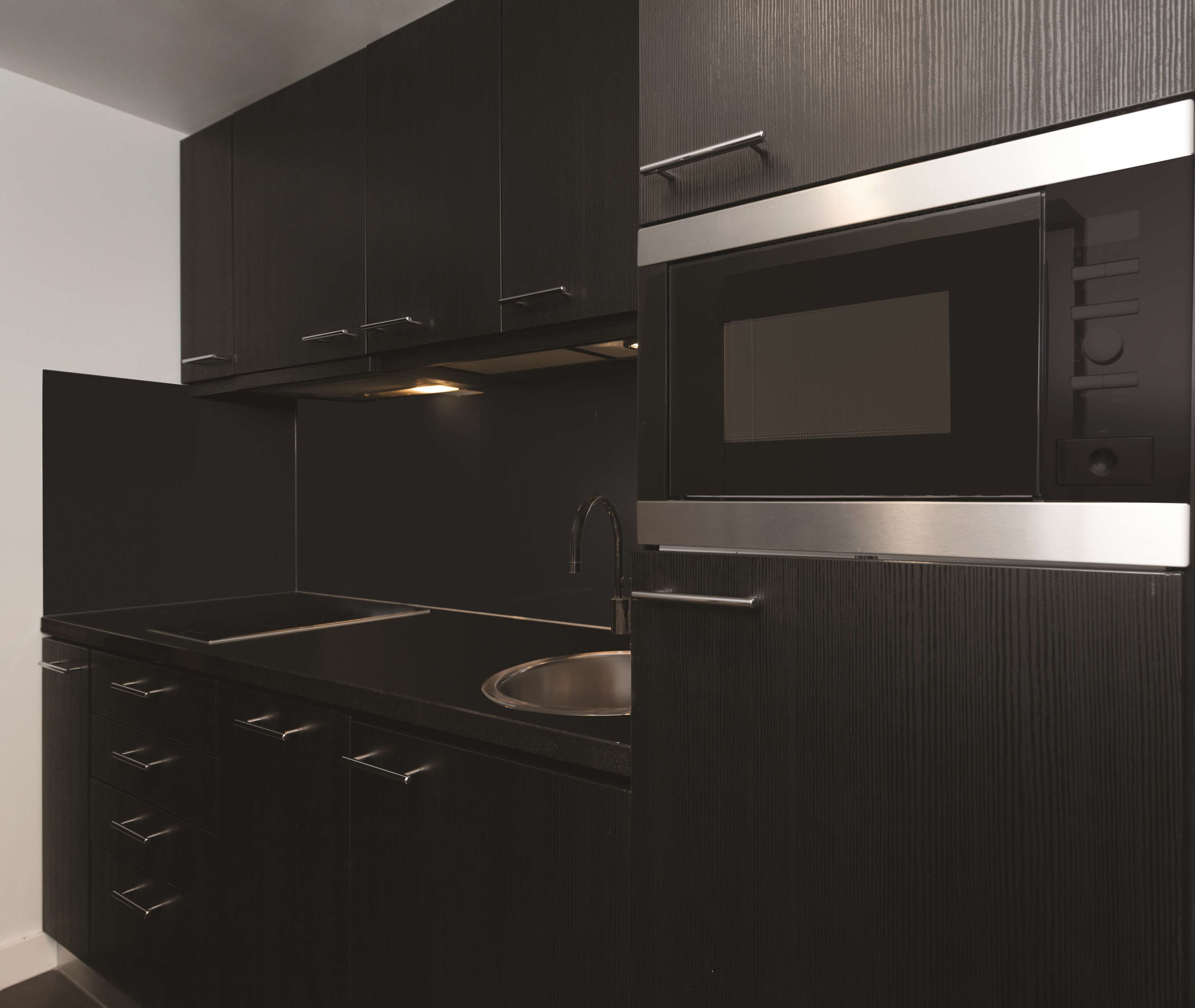 Adina Apartment Hotel Berlin Hackescher Markt