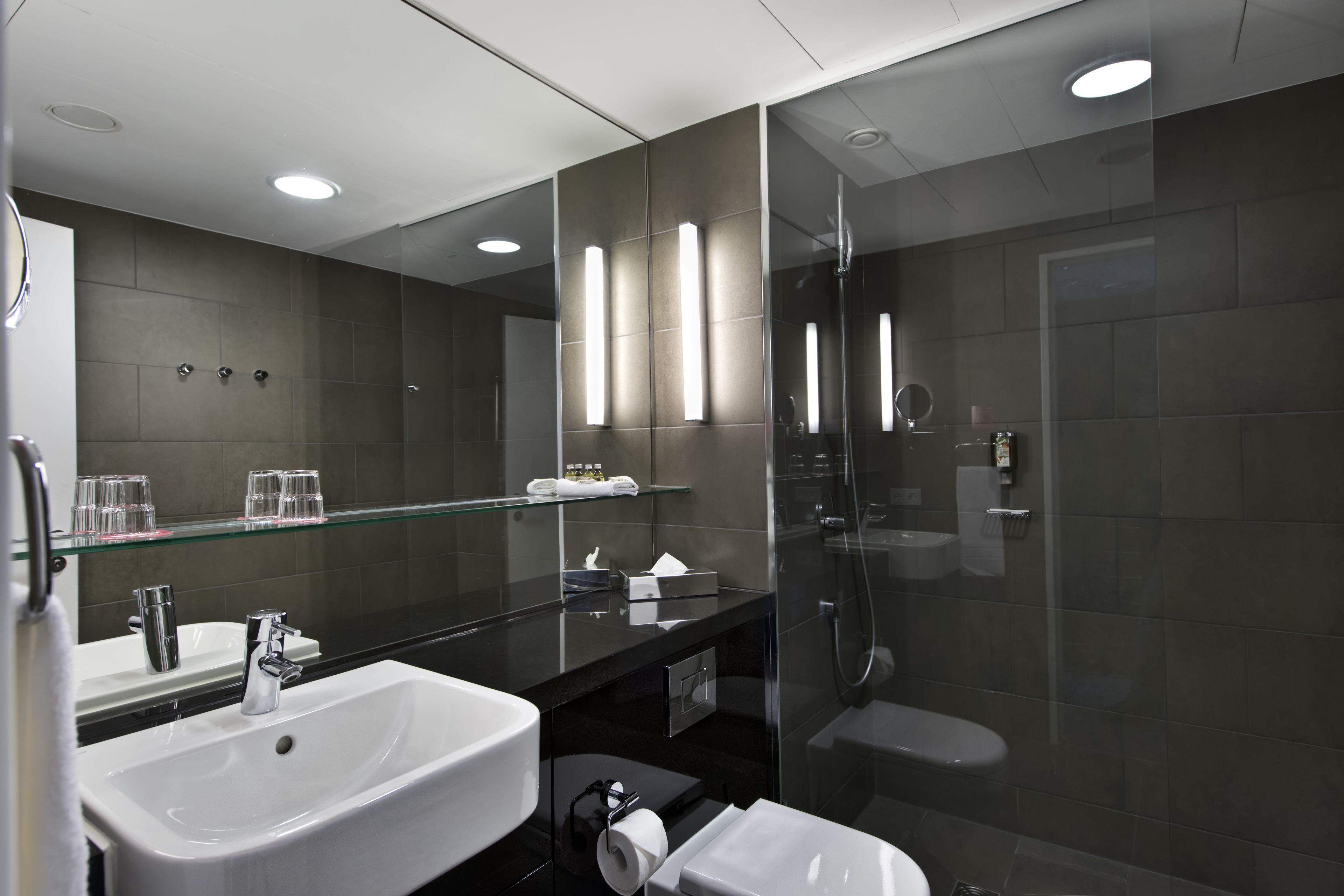 Adina Apartment Hotel Berlin Hackescher Markt