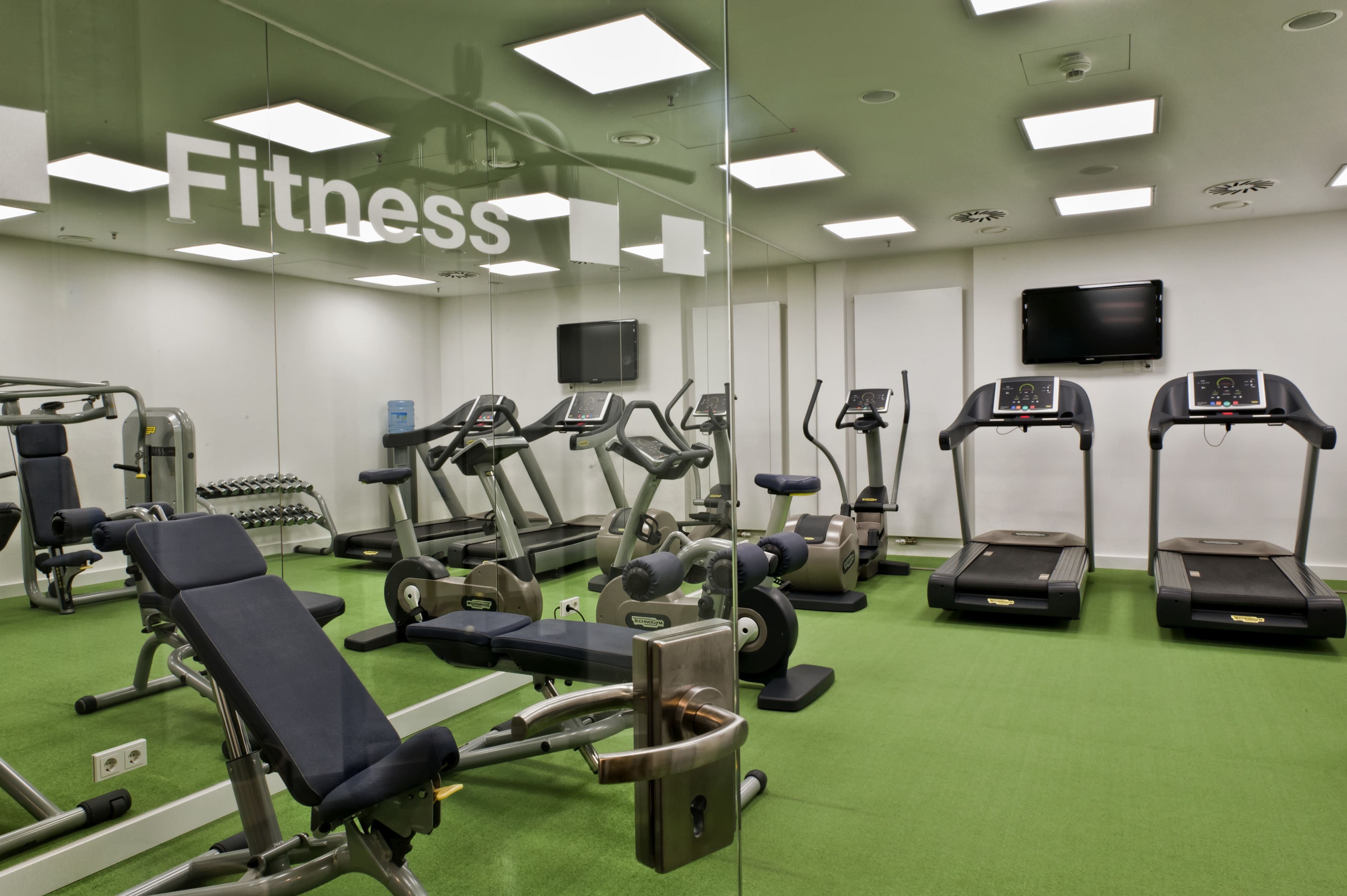 Adina Apartment Hotel Berlin Hackescher Markt