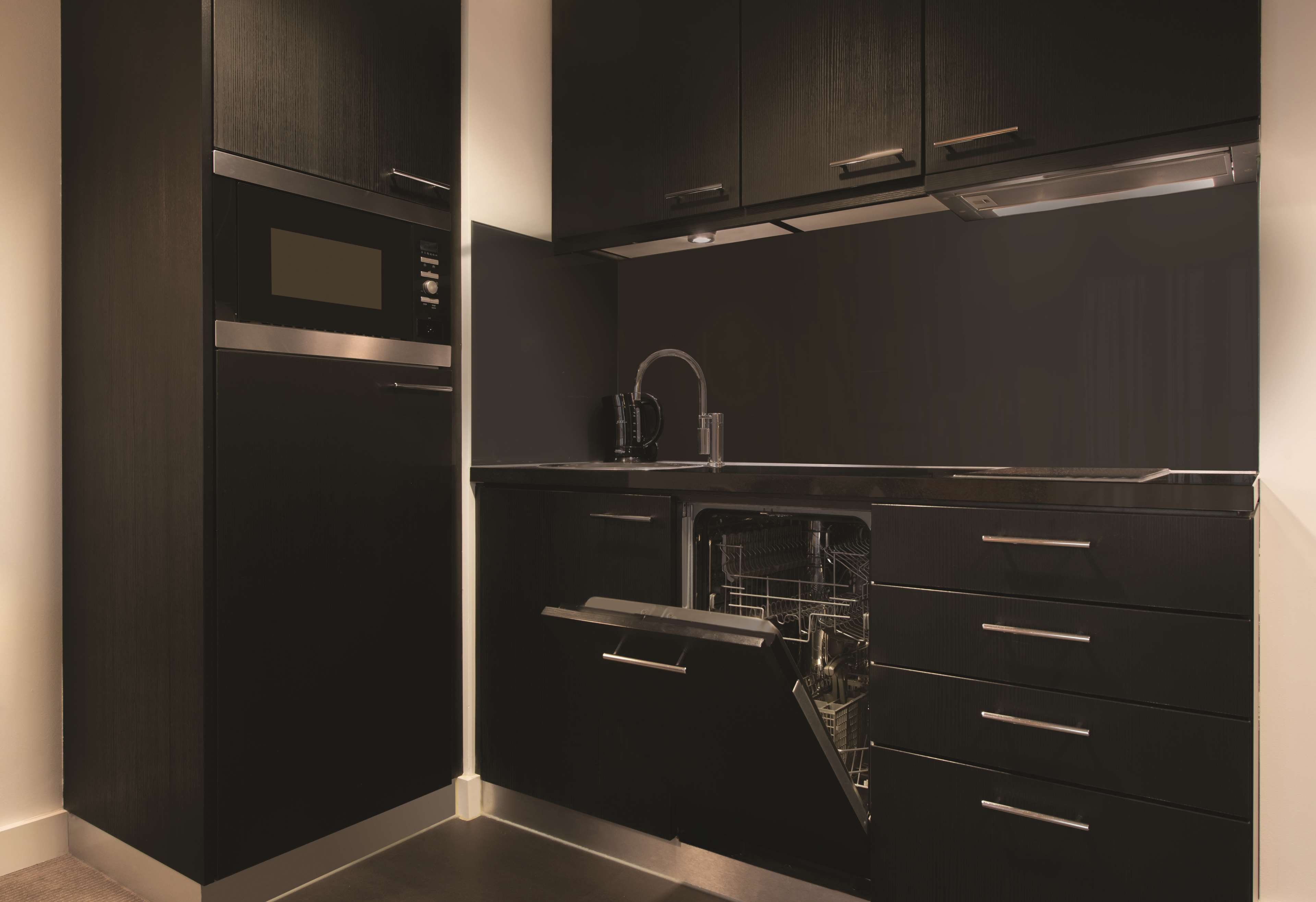 Adina Apartment Hotel Berlin Hackescher Markt