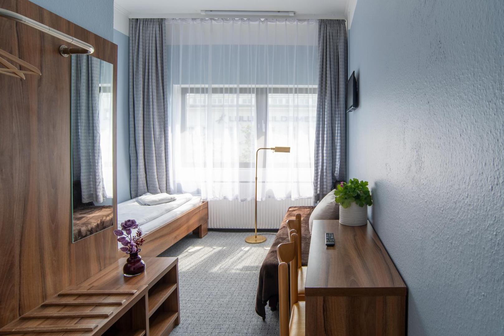 Alper am Potsdamer Platz