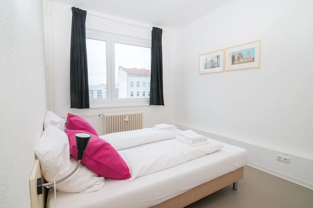 Apartments elPilar Wedding