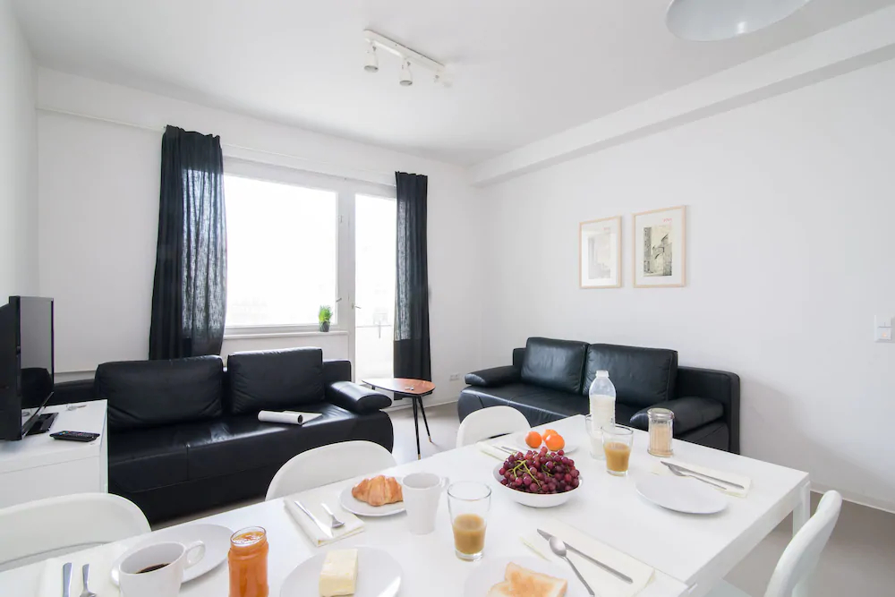 Apartments elPilar Wedding