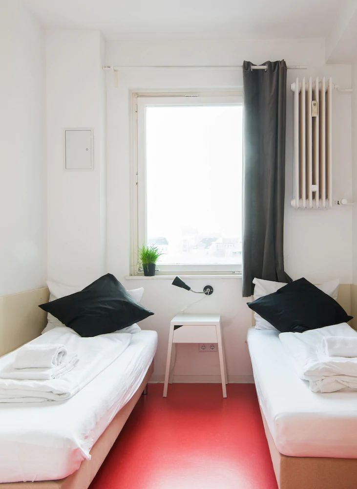 Apartments elPilar Wedding