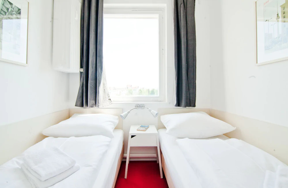 Apartments elPilar Wedding