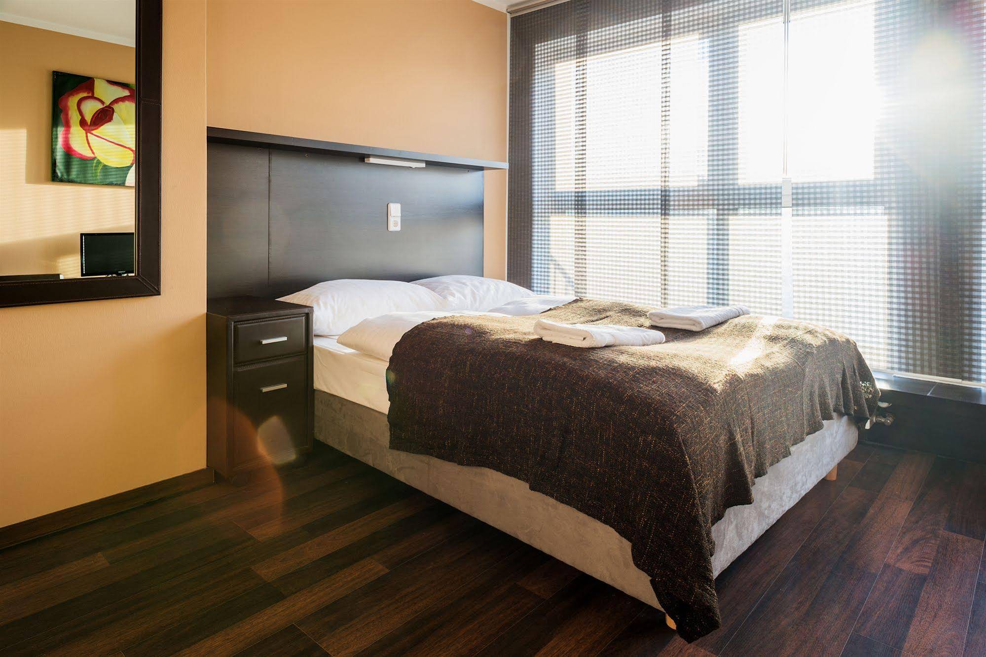Apple City Hotel