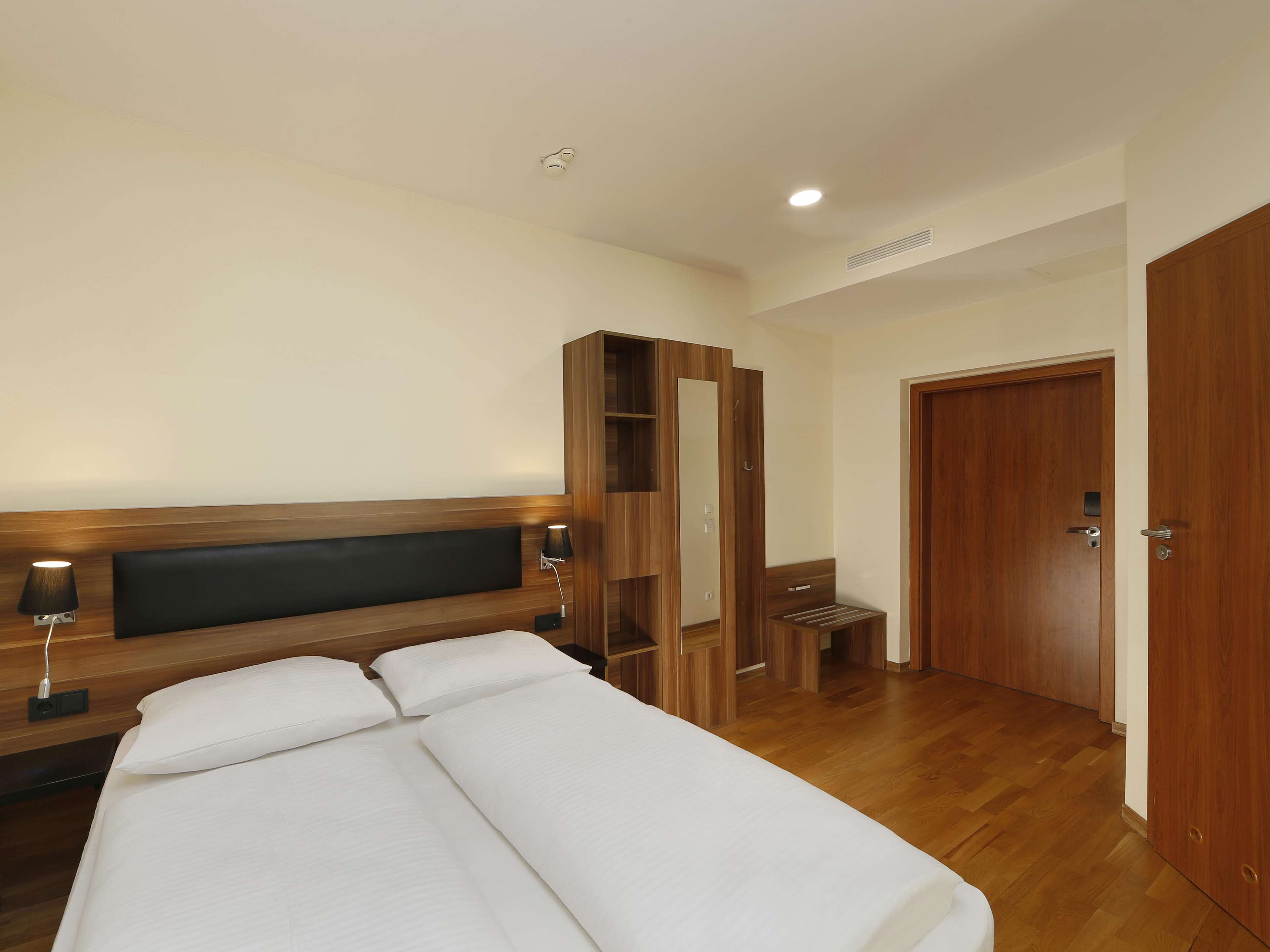 B&B HOTEL Berlin-Adlershof