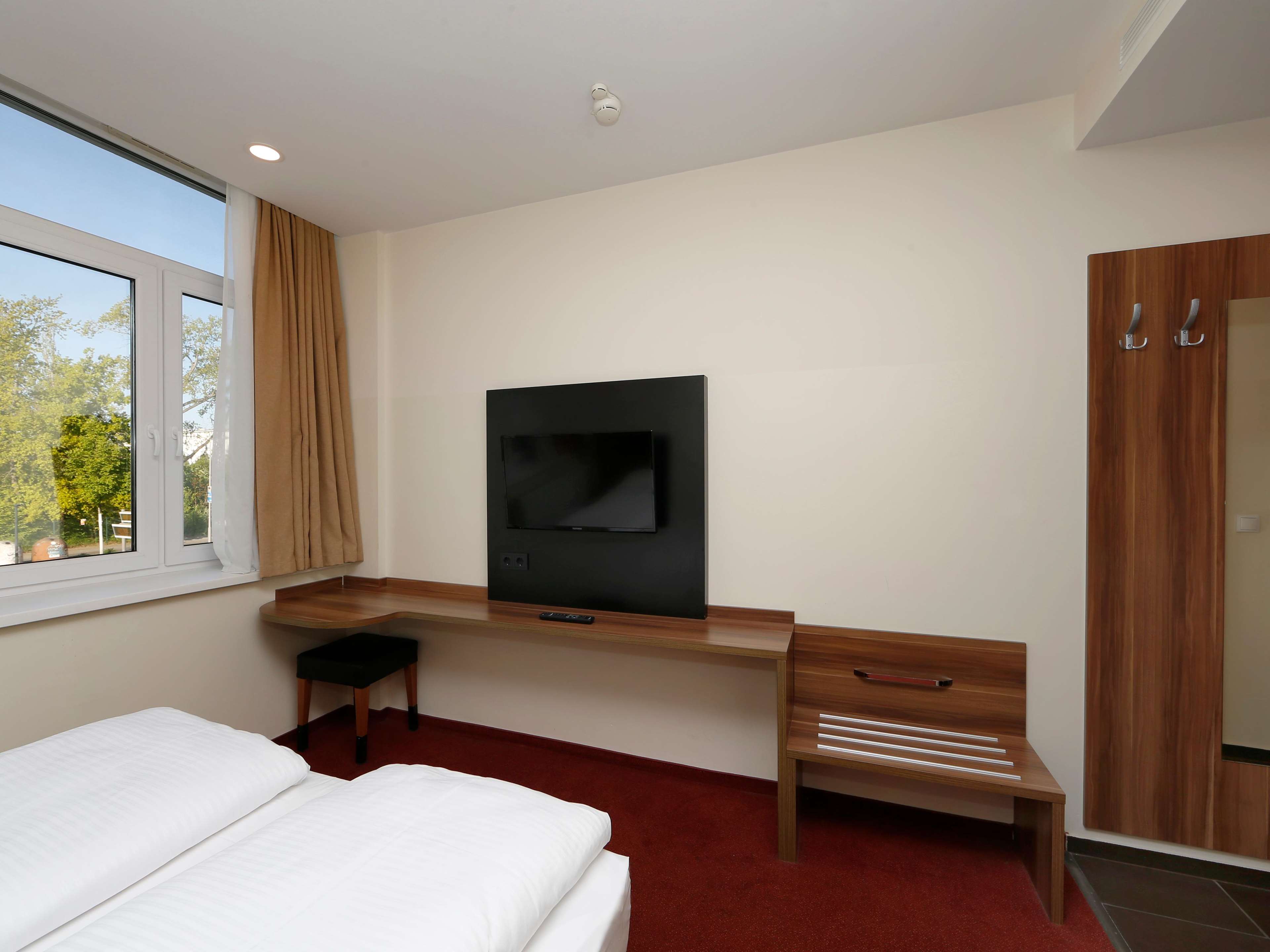 B&B HOTEL Berlin-Adlershof