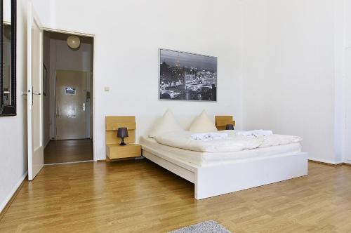 BearlinCity Apartments City Center West