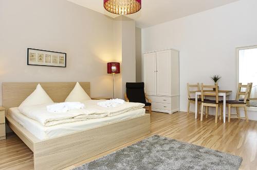 BearlinCity Apartments City Center West
