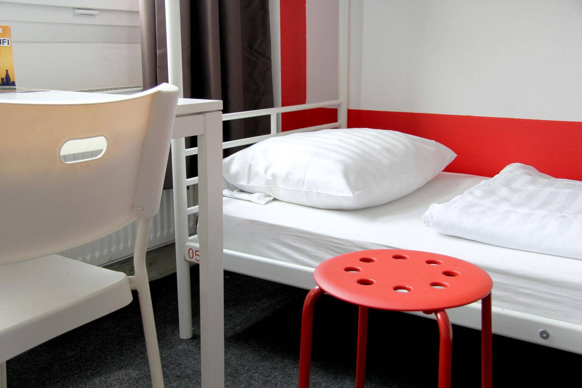 Check In Hostel