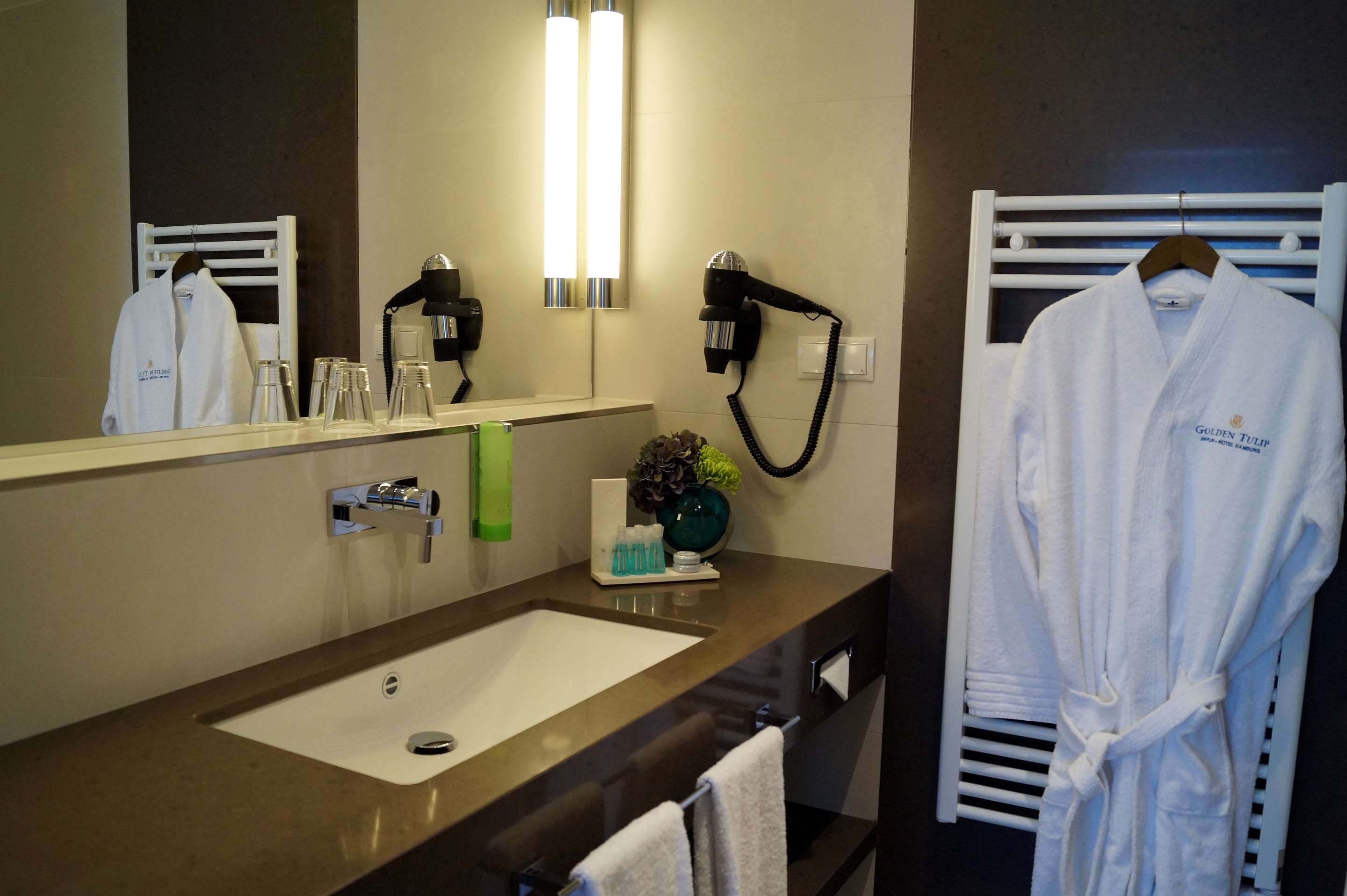 Golden Tulip Hamburg