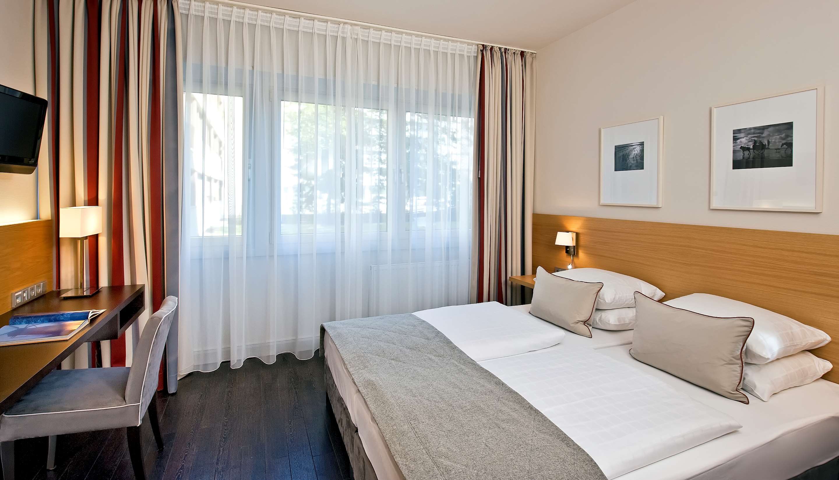 Golden Tulip Hamburg