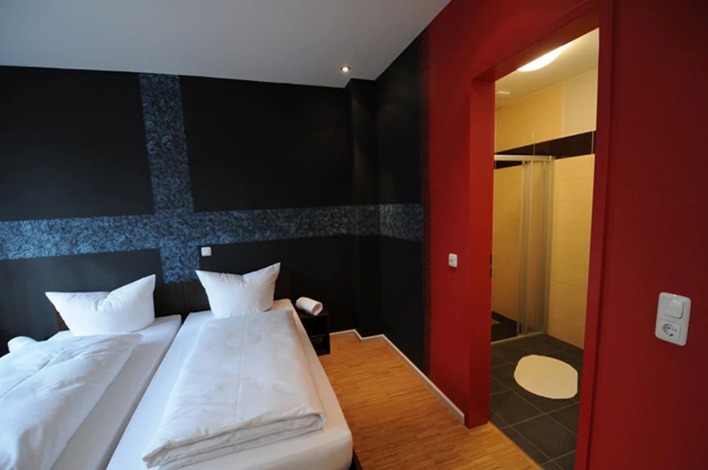Holi Hostel Hotel