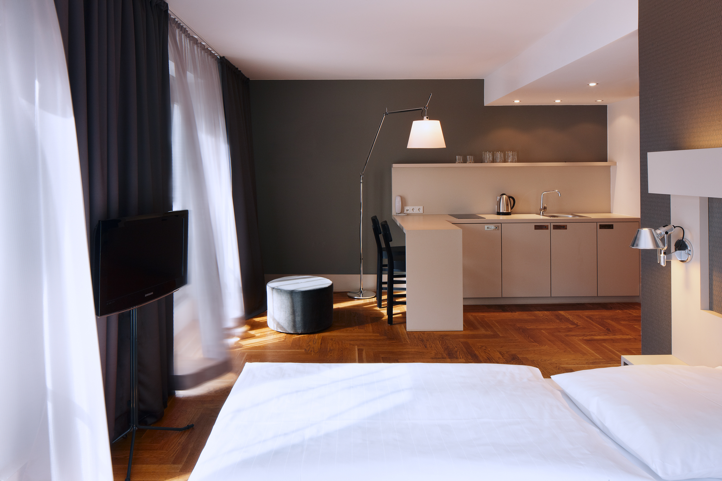 Hotel Amano