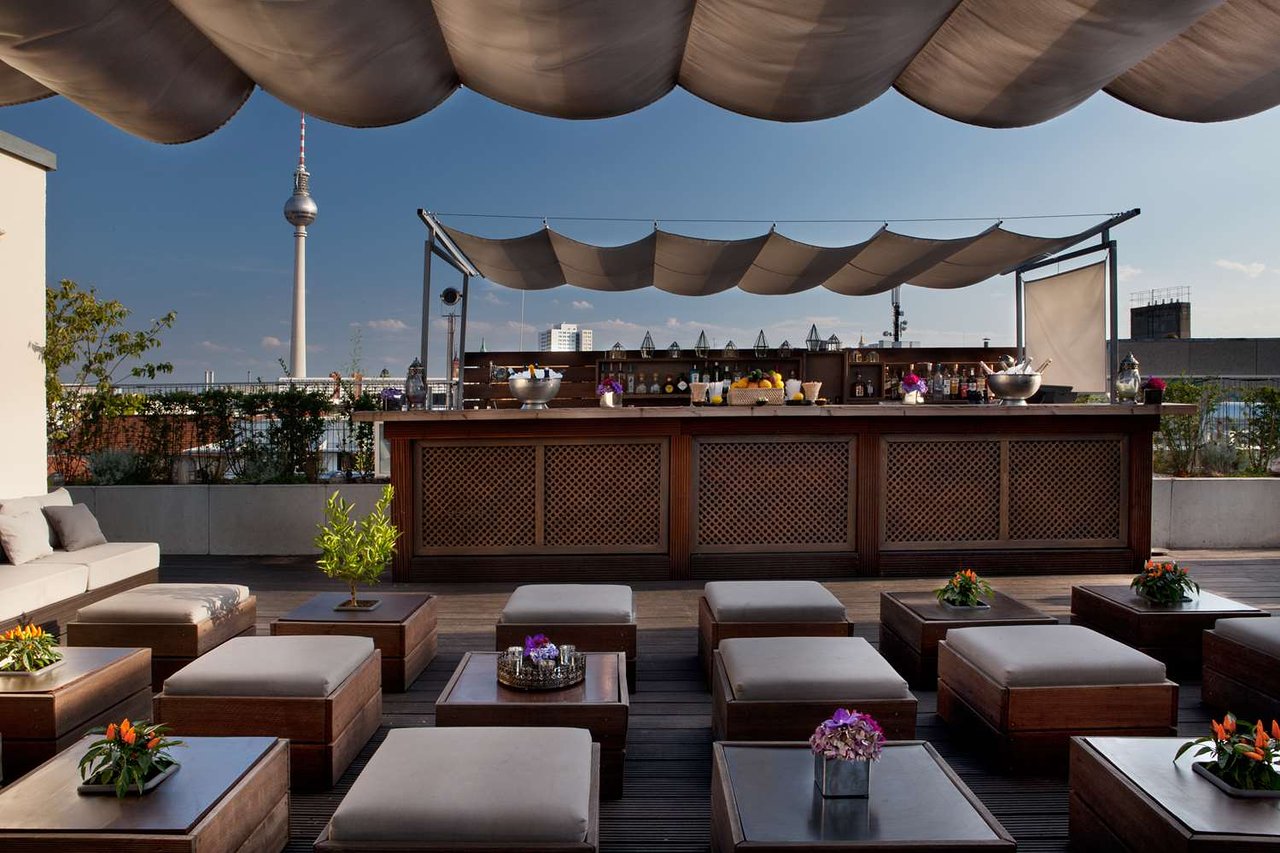 Hotel AMANO East Side