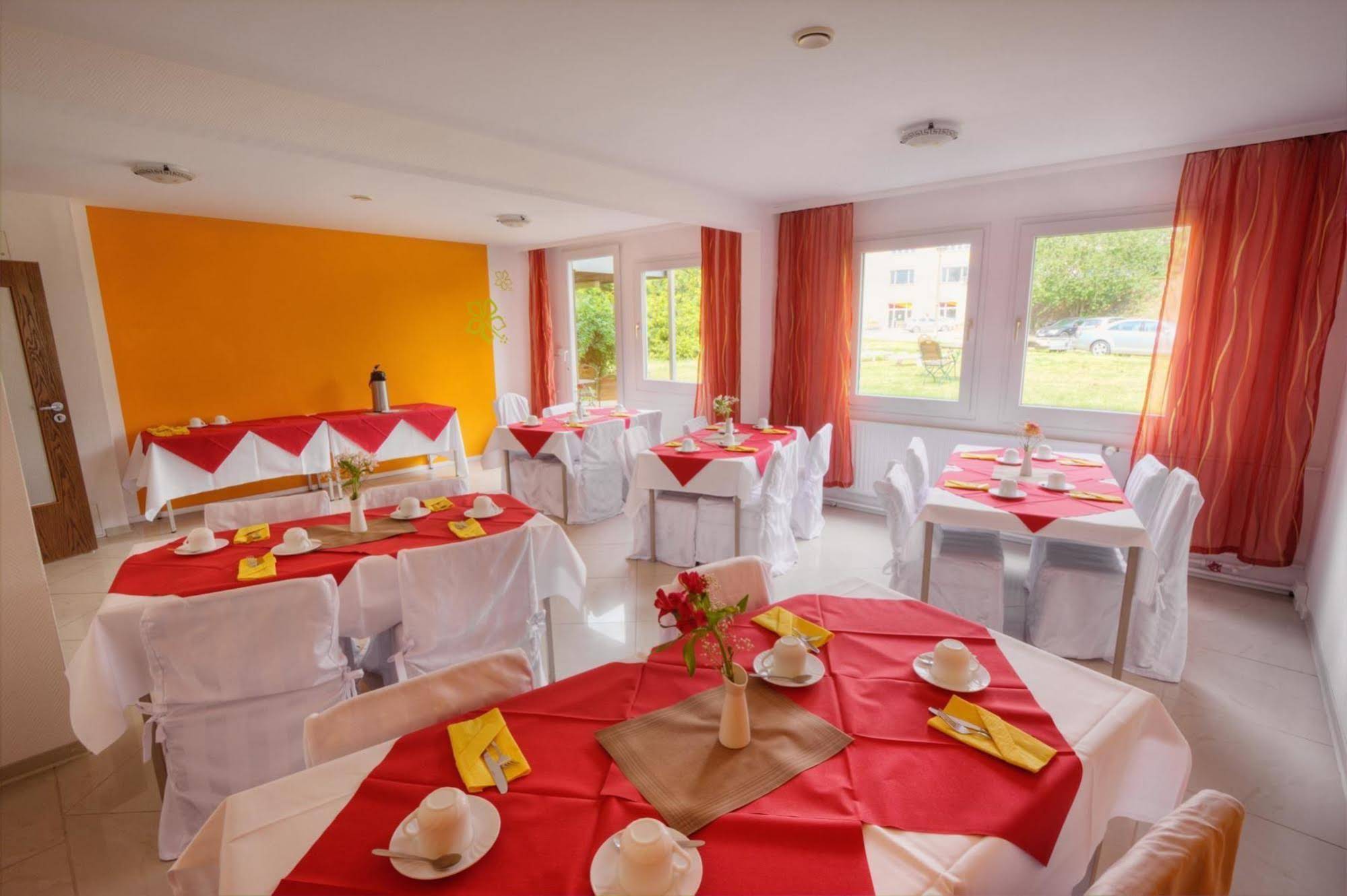 Hotel B1