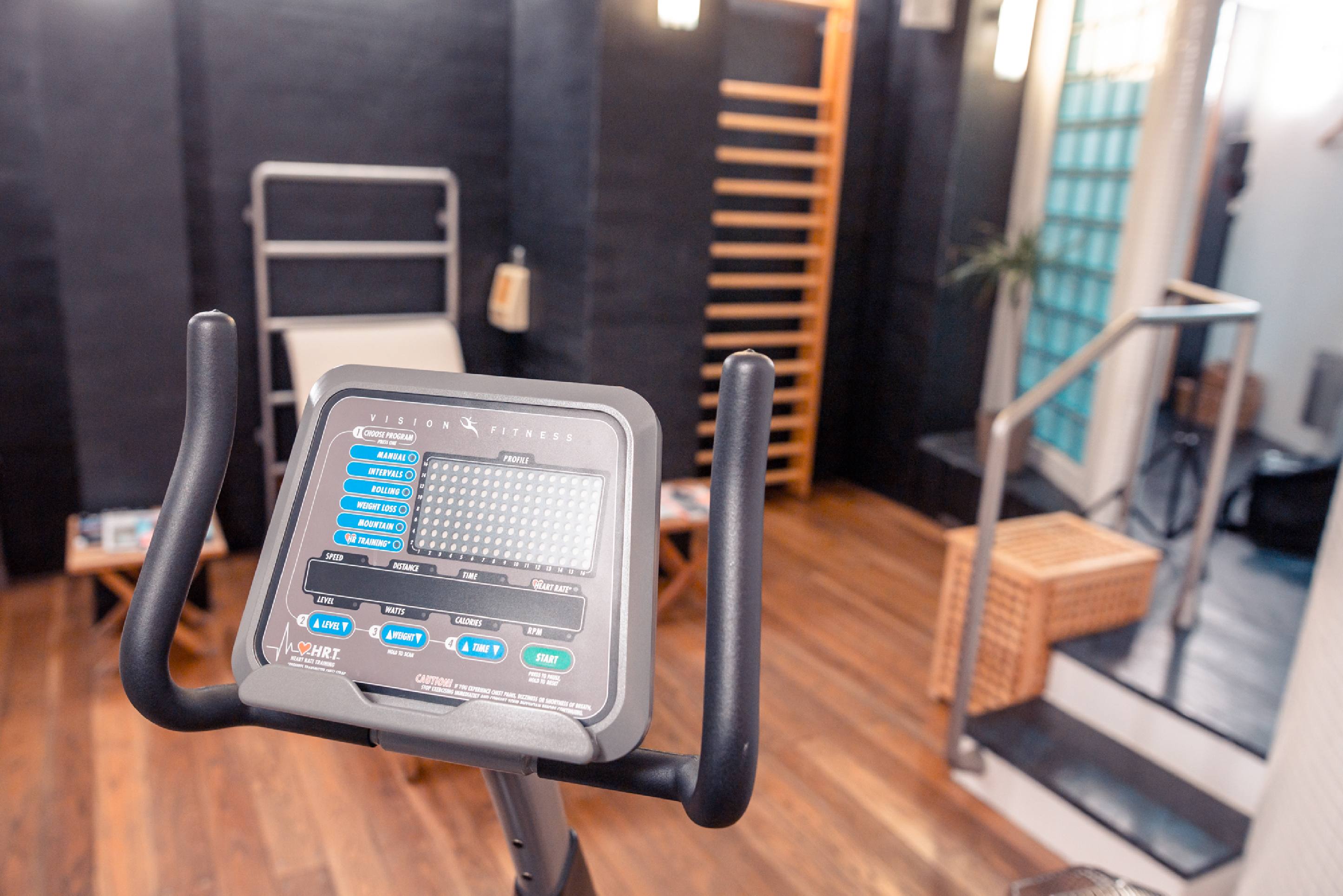 Hotel Bleibtreu Berlin By Golden Tulip