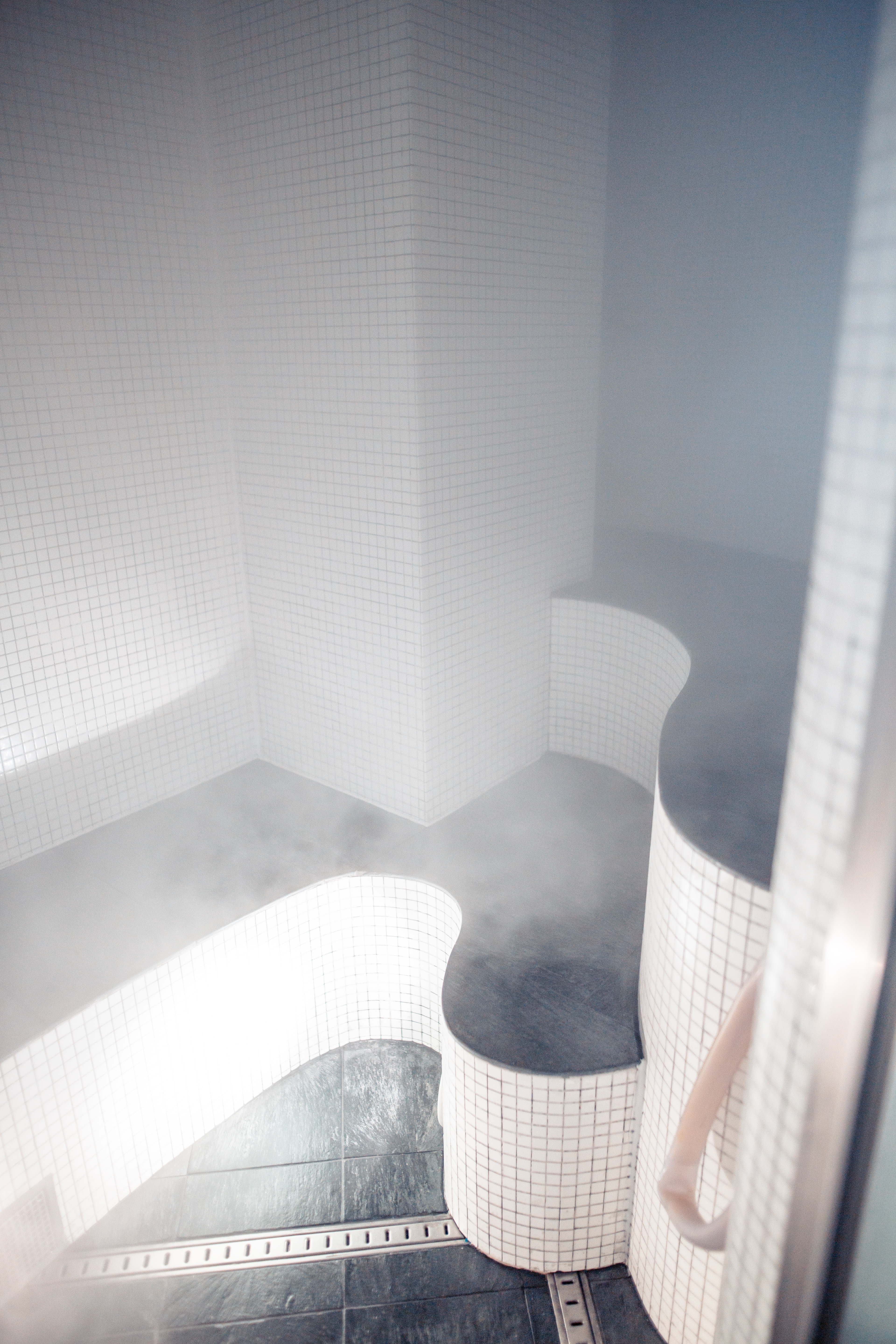 Hotel Bleibtreu Berlin By Golden Tulip