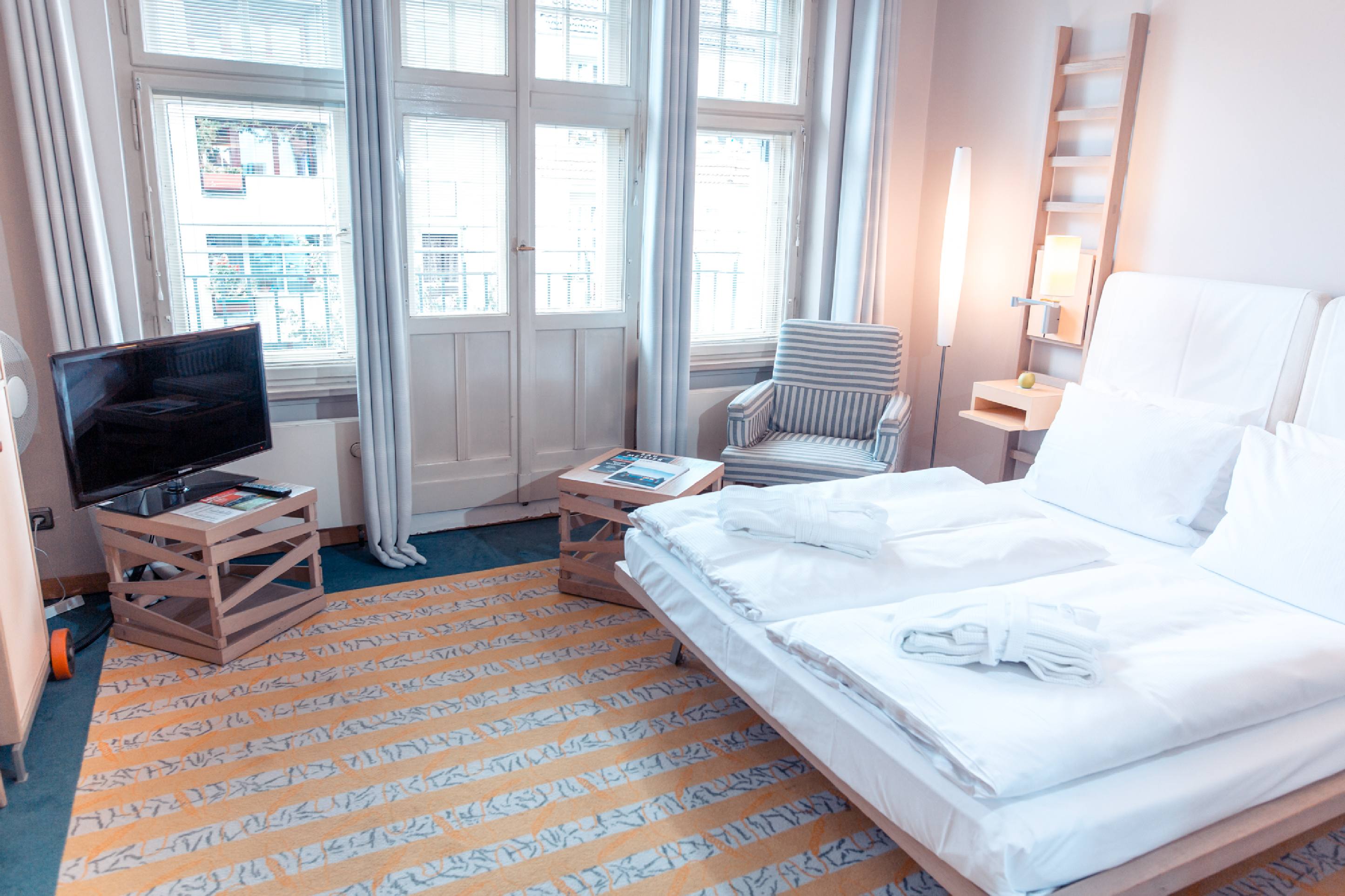 Hotel Bleibtreu Berlin By Golden Tulip