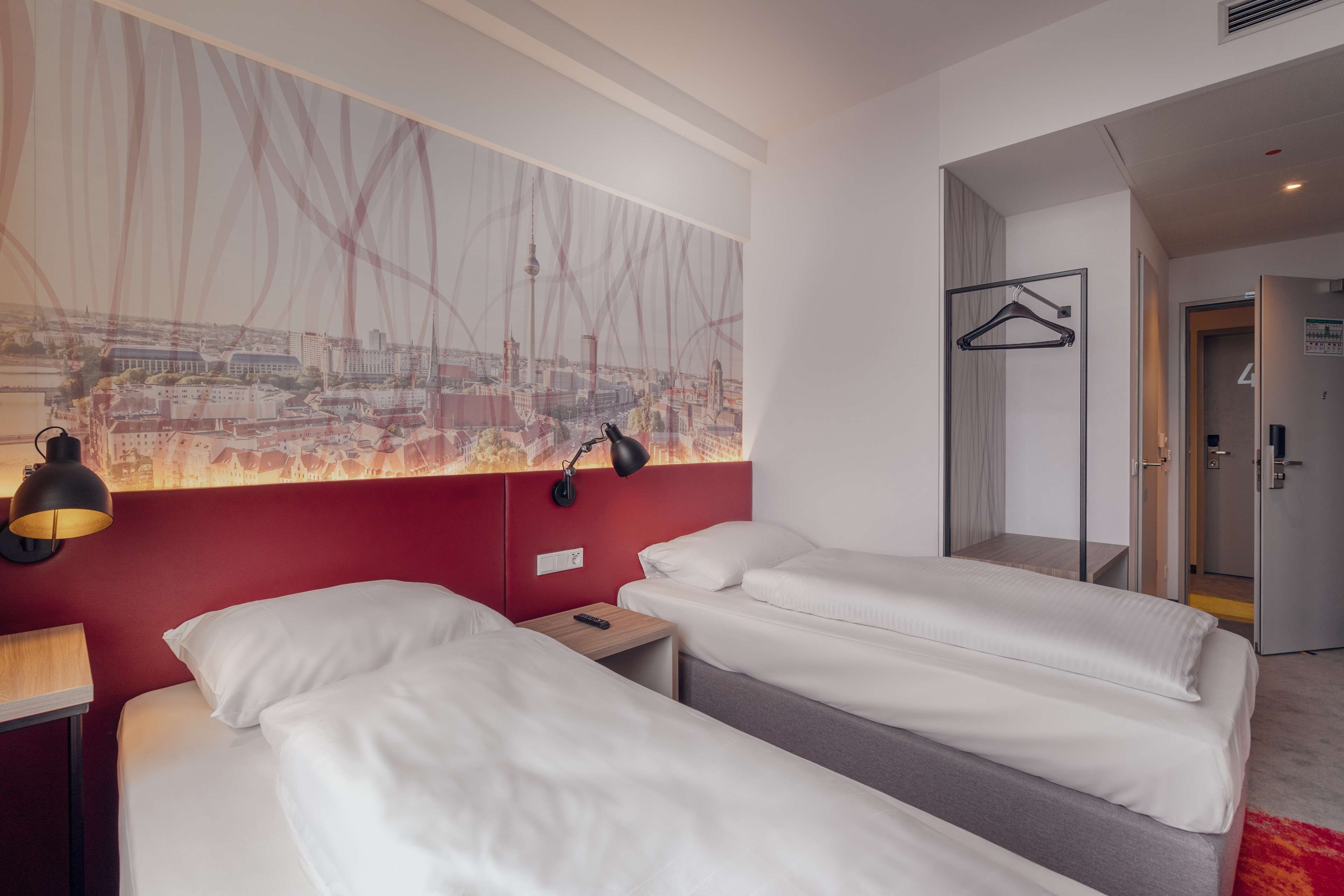 Hotel Campanile Berlin Brandenburg Airport