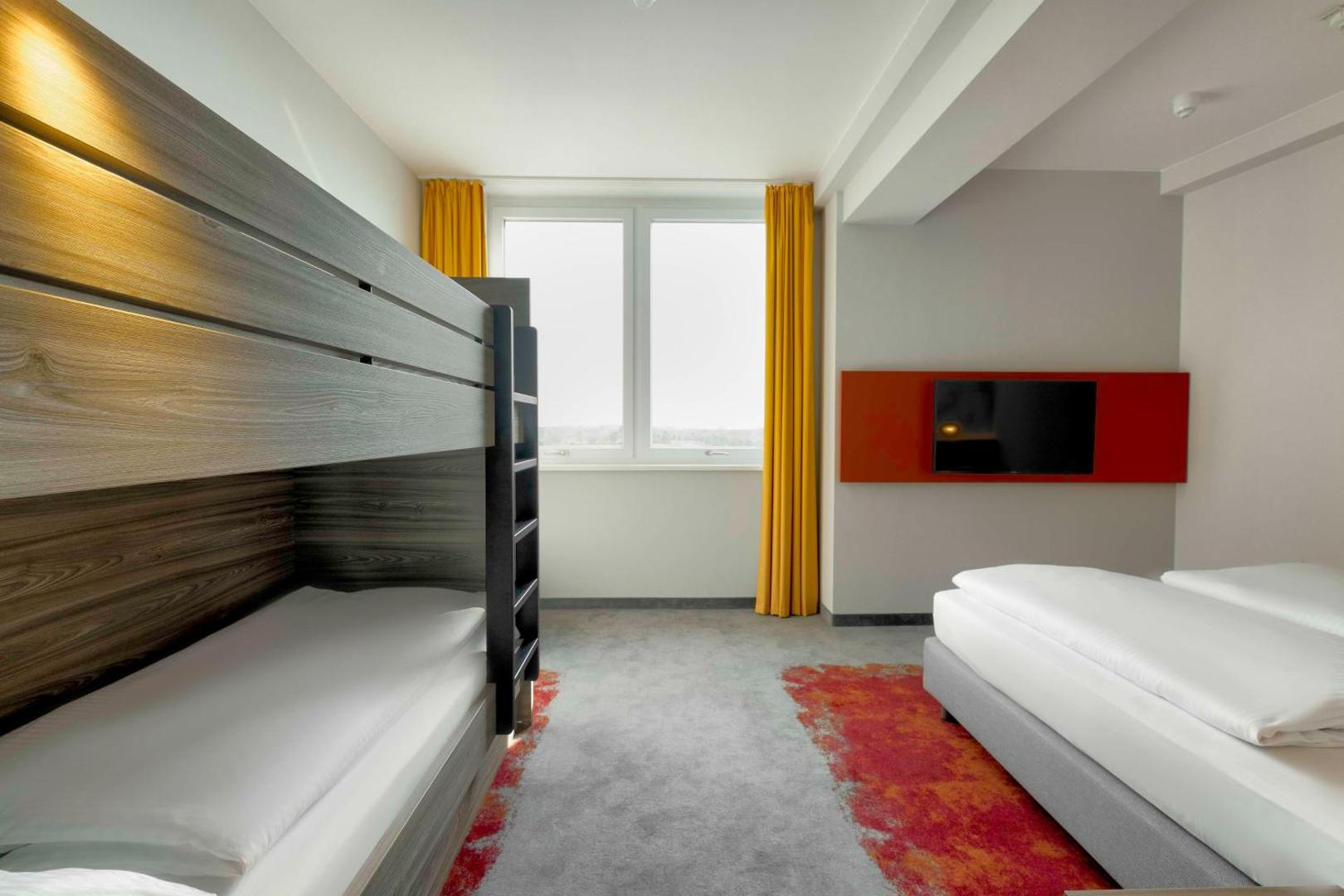 Hotel Campanile Berlin Brandenburg Airport