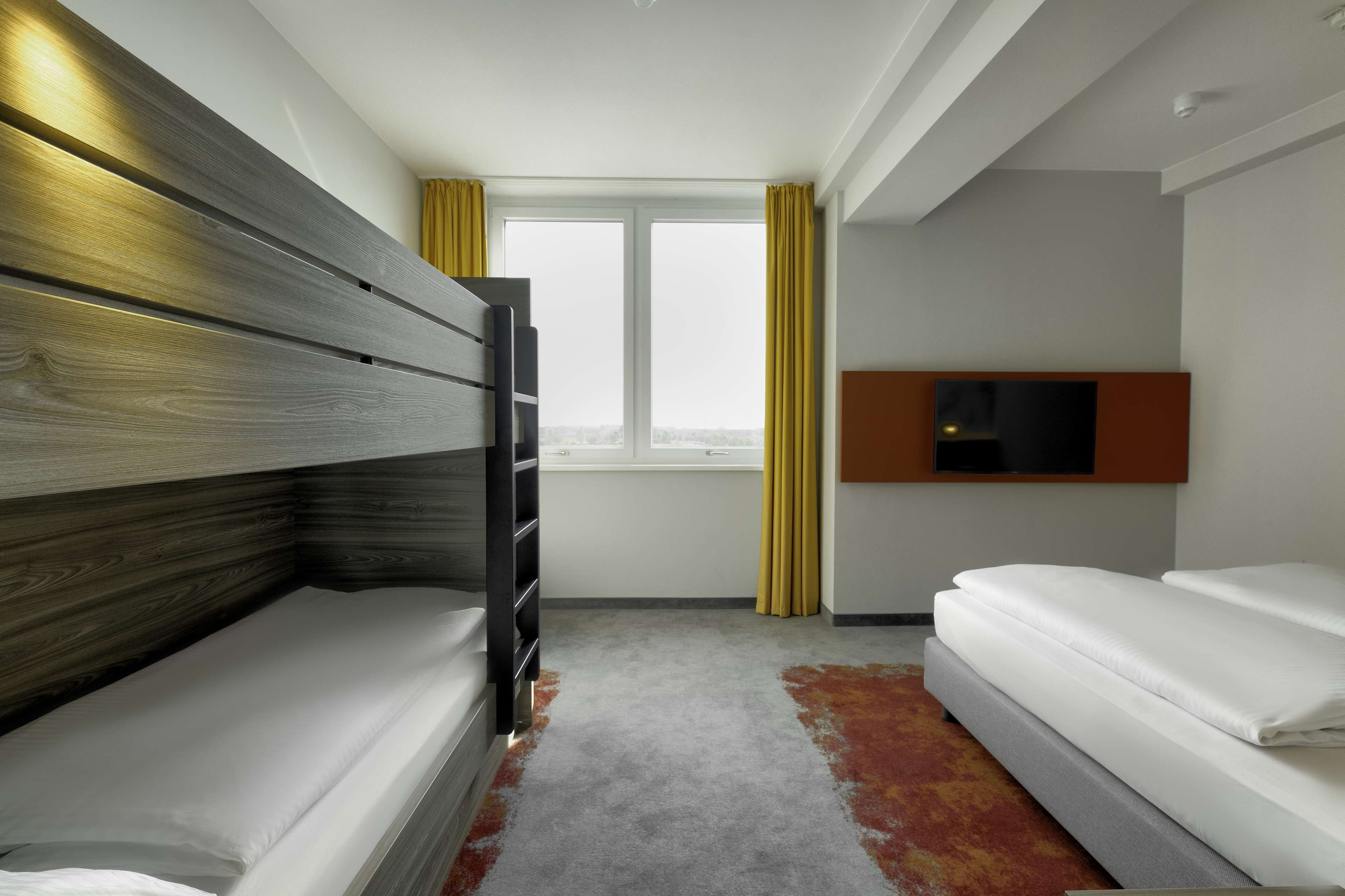 Hotel Campanile Berlin Brandenburg Airport