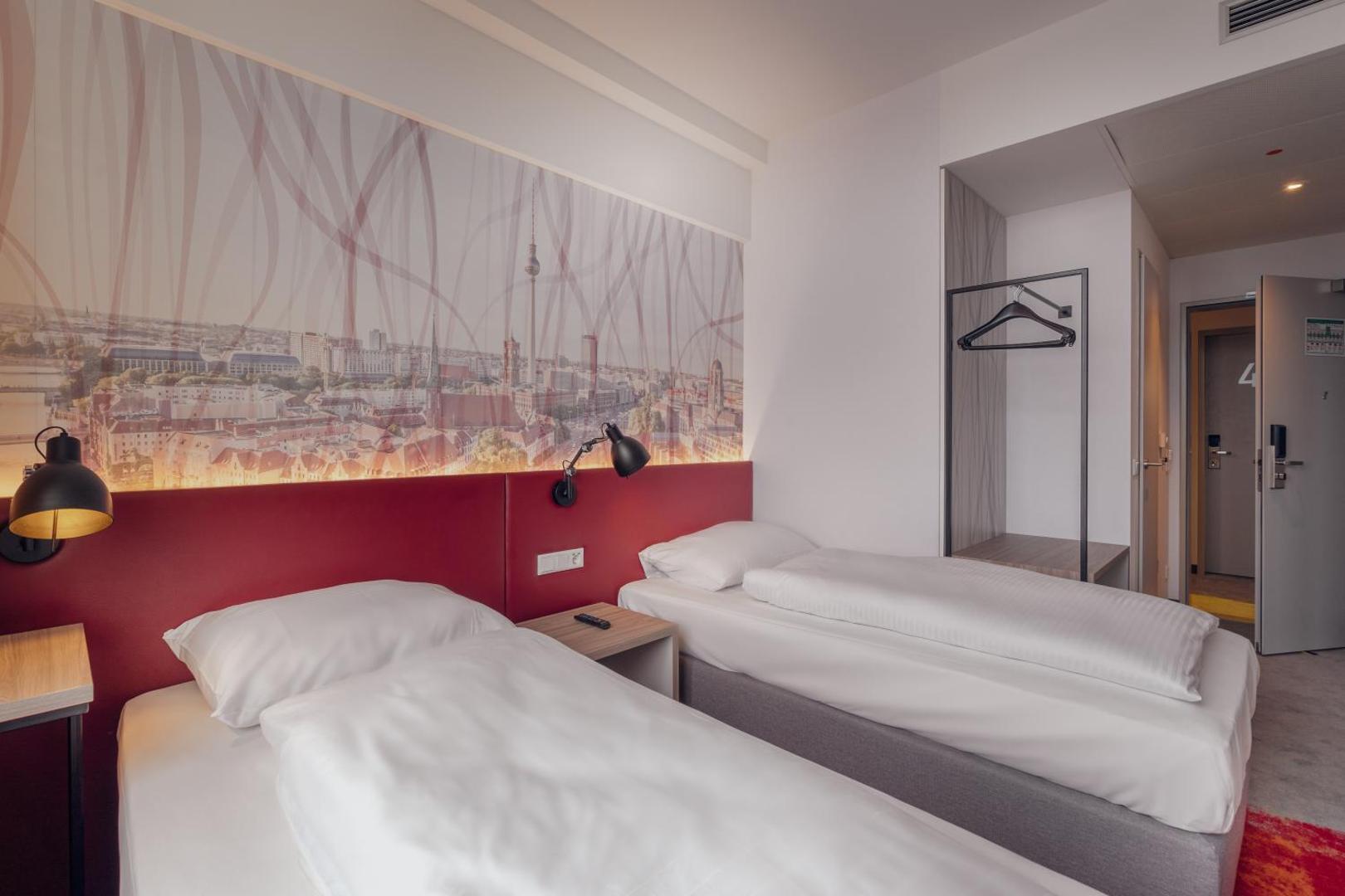 Hotel Campanile Berlin Brandenburg Airport