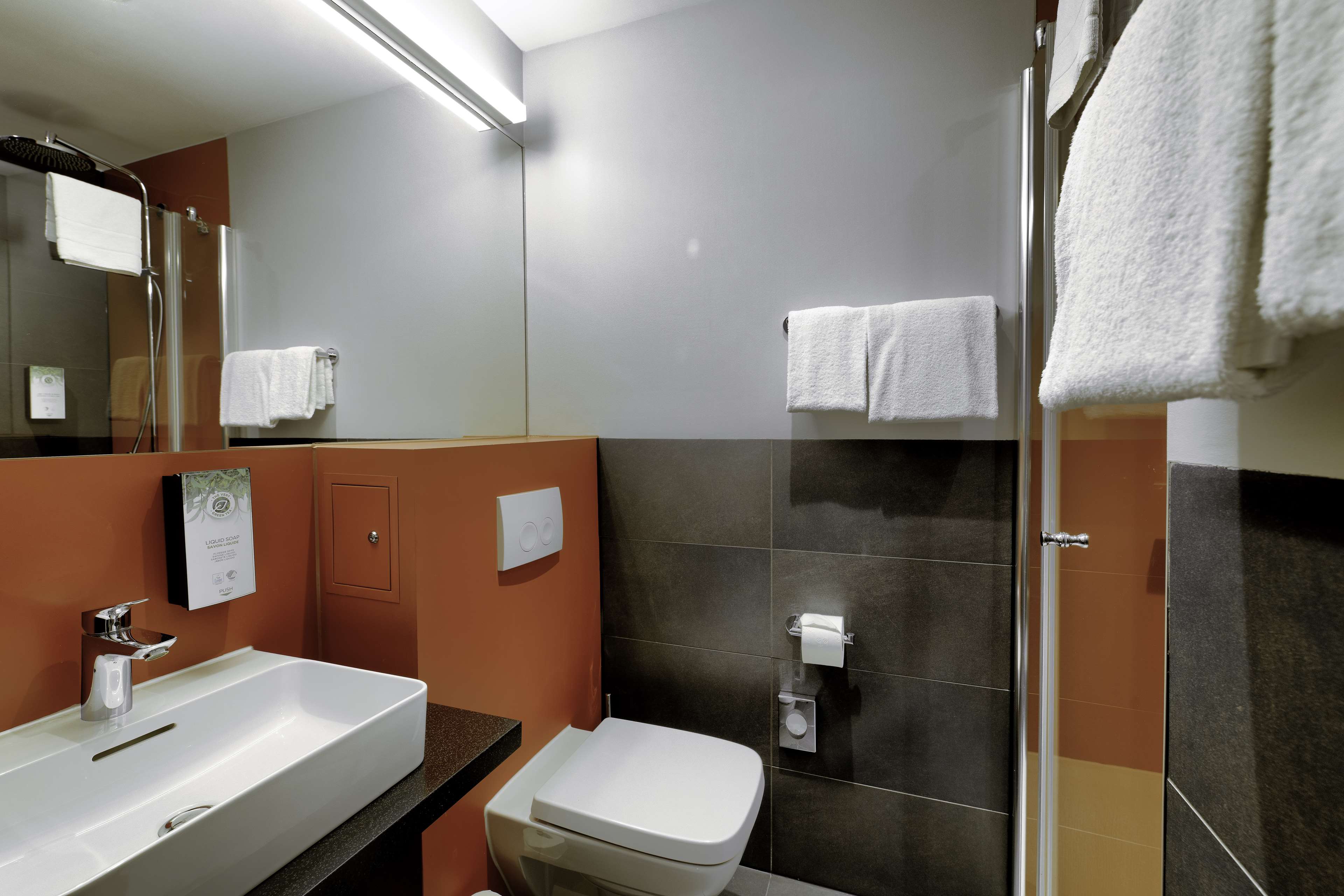 Hotel Campanile Berlin Brandenburg Airport