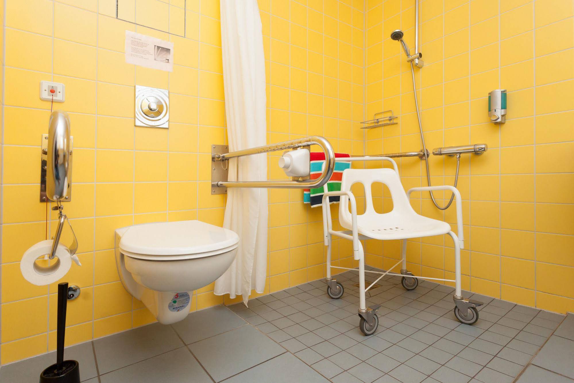 Hotel Mit-Mensch