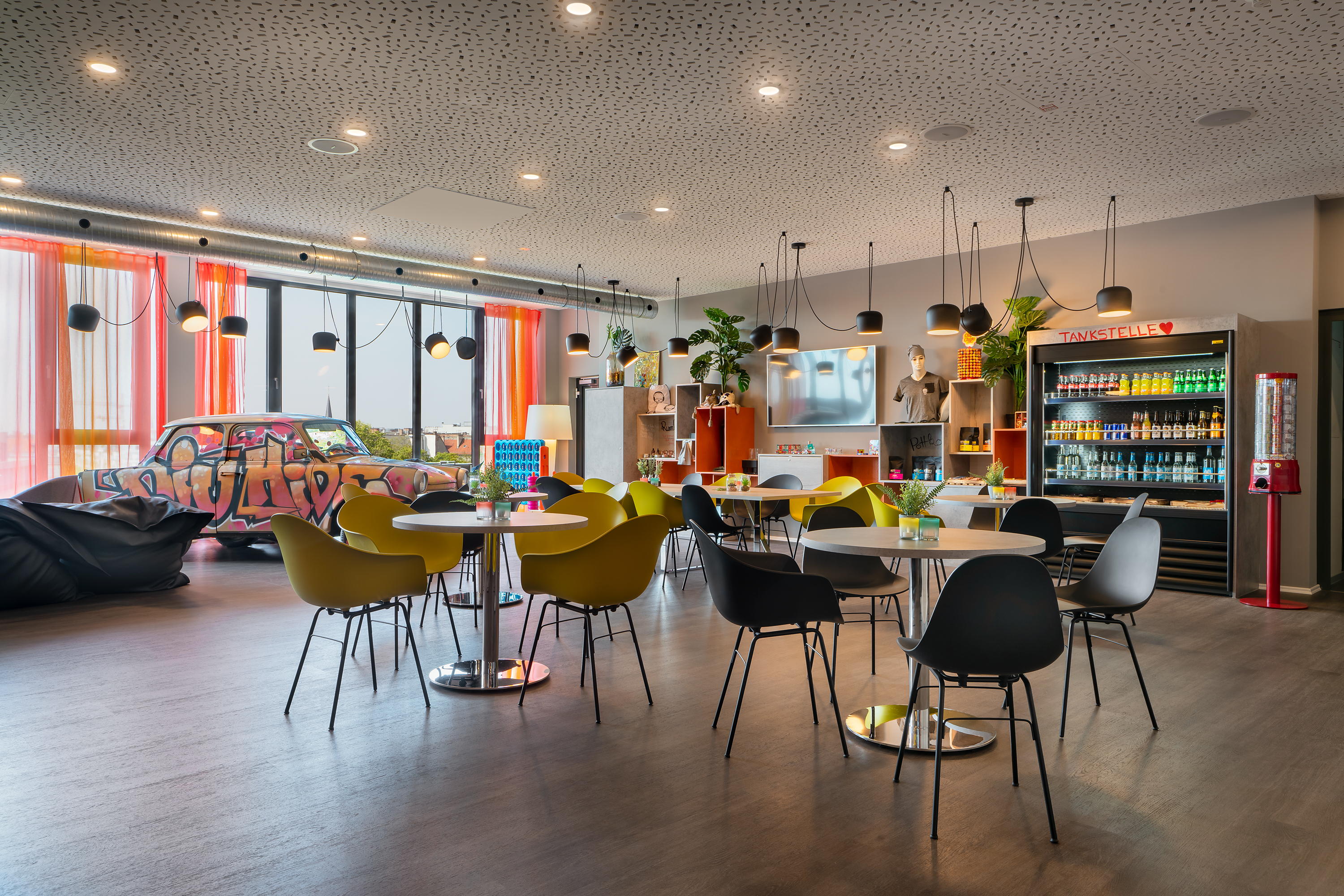 Holiday Inn - the niu, Hide Berlin Friedrichshain