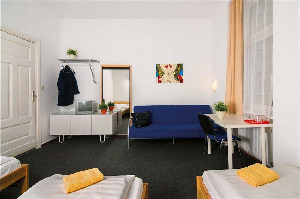 Hotel AVAlex
