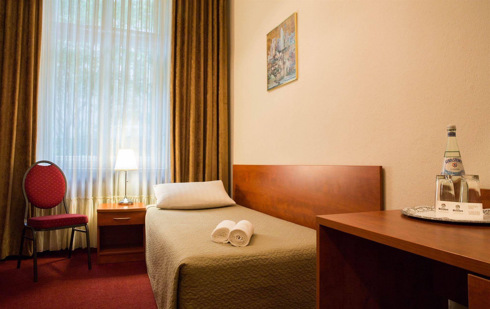 W22 Hotel