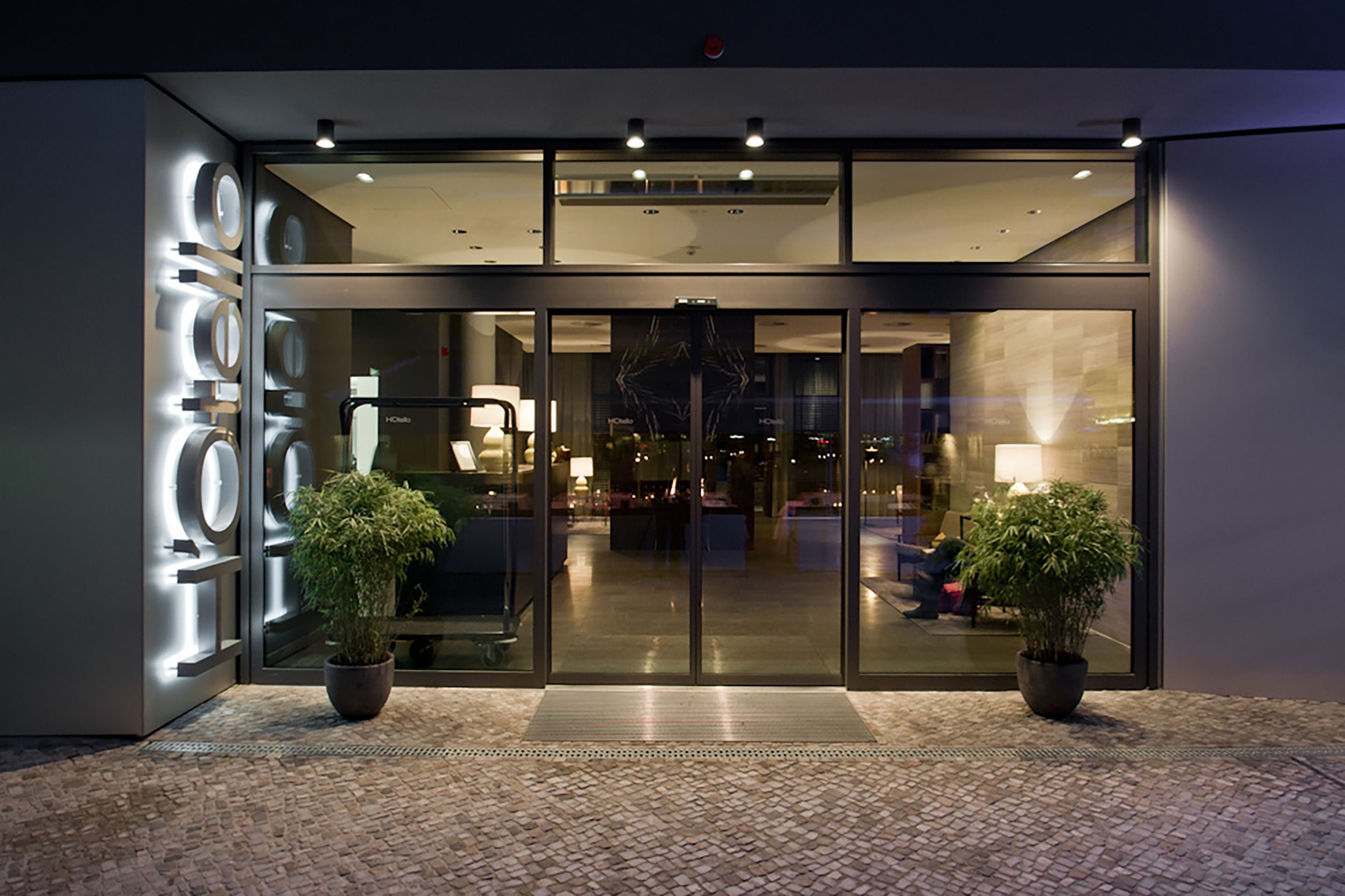 June Six Hotel