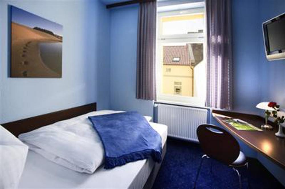 Melarose Feng Shui Hotel