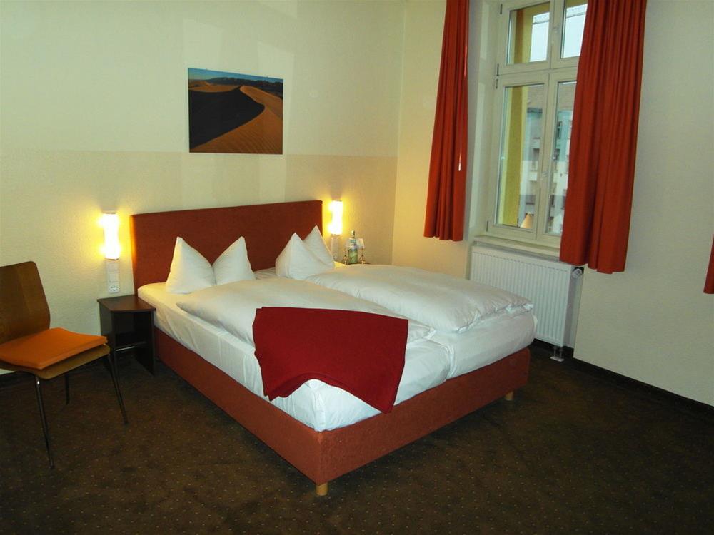 Melarose Feng Shui Hotel