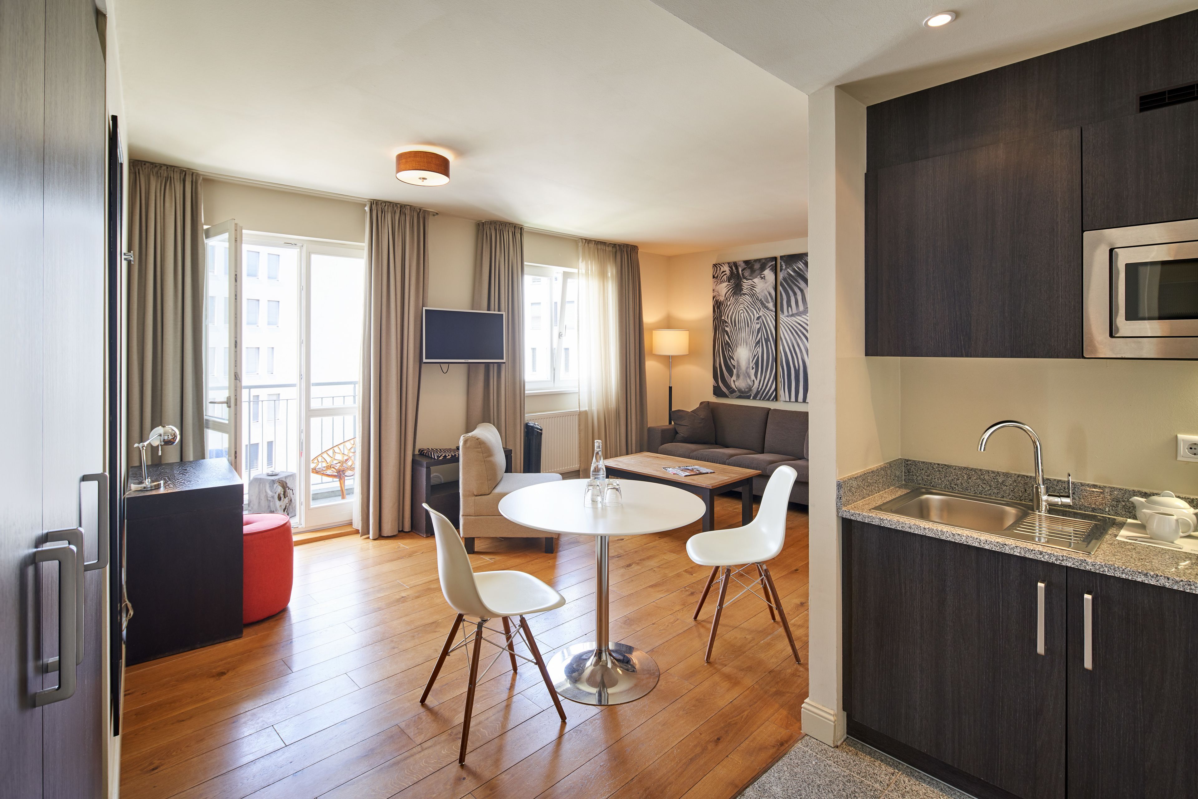 mondrian suites berlin checkpoint charlie