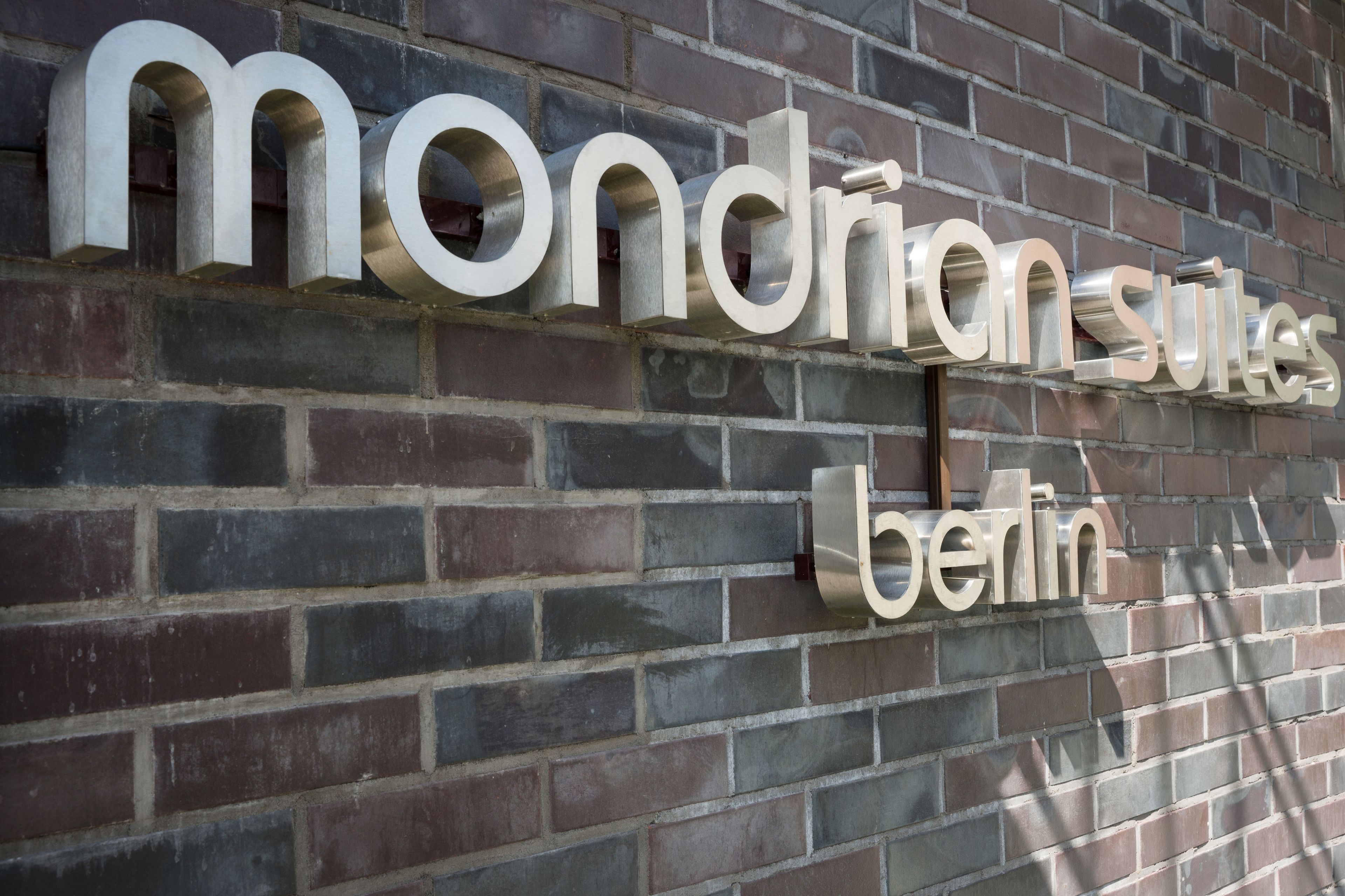 mondrian suites berlin checkpoint charlie