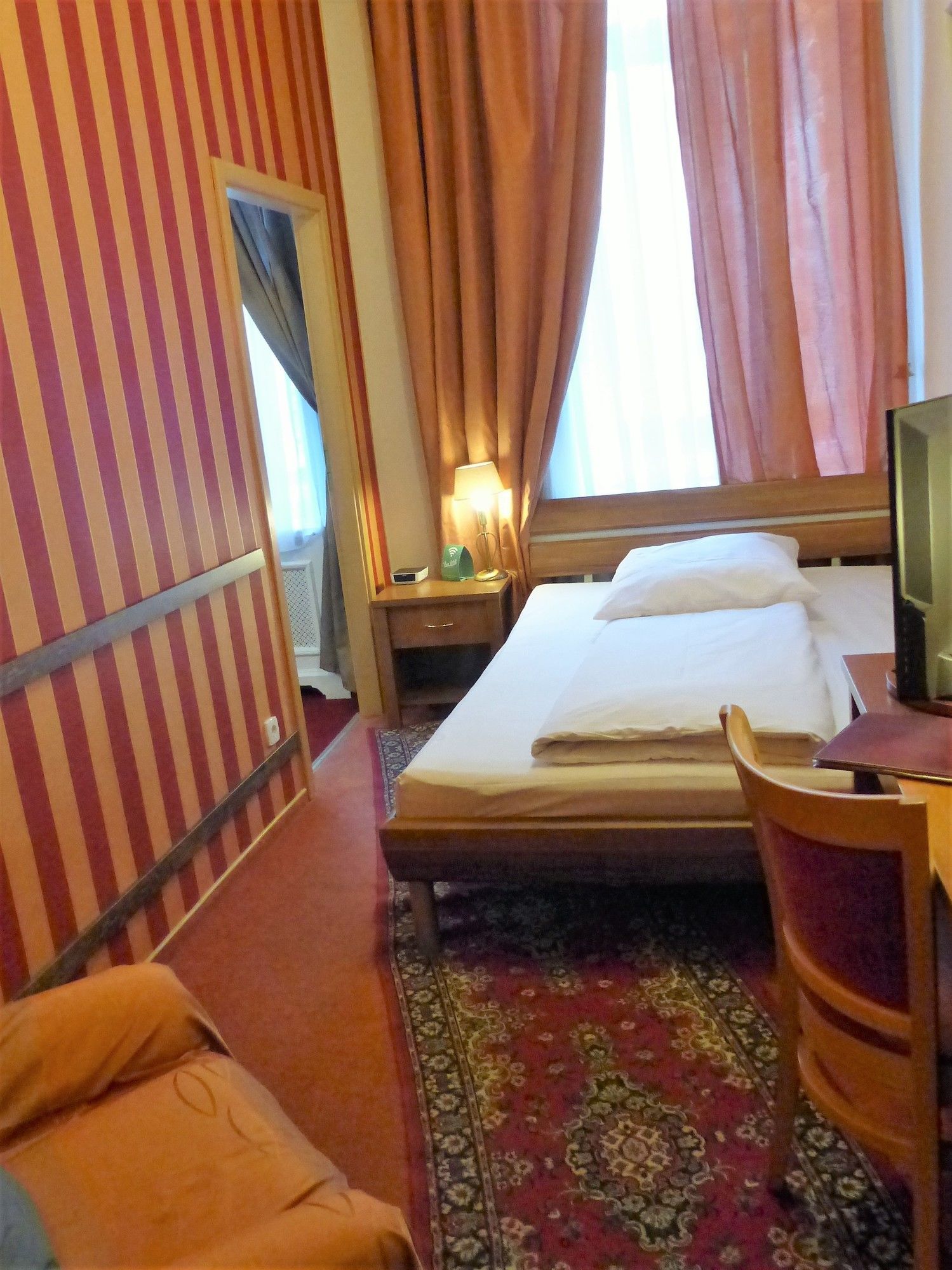 Hotel Pension Savoy