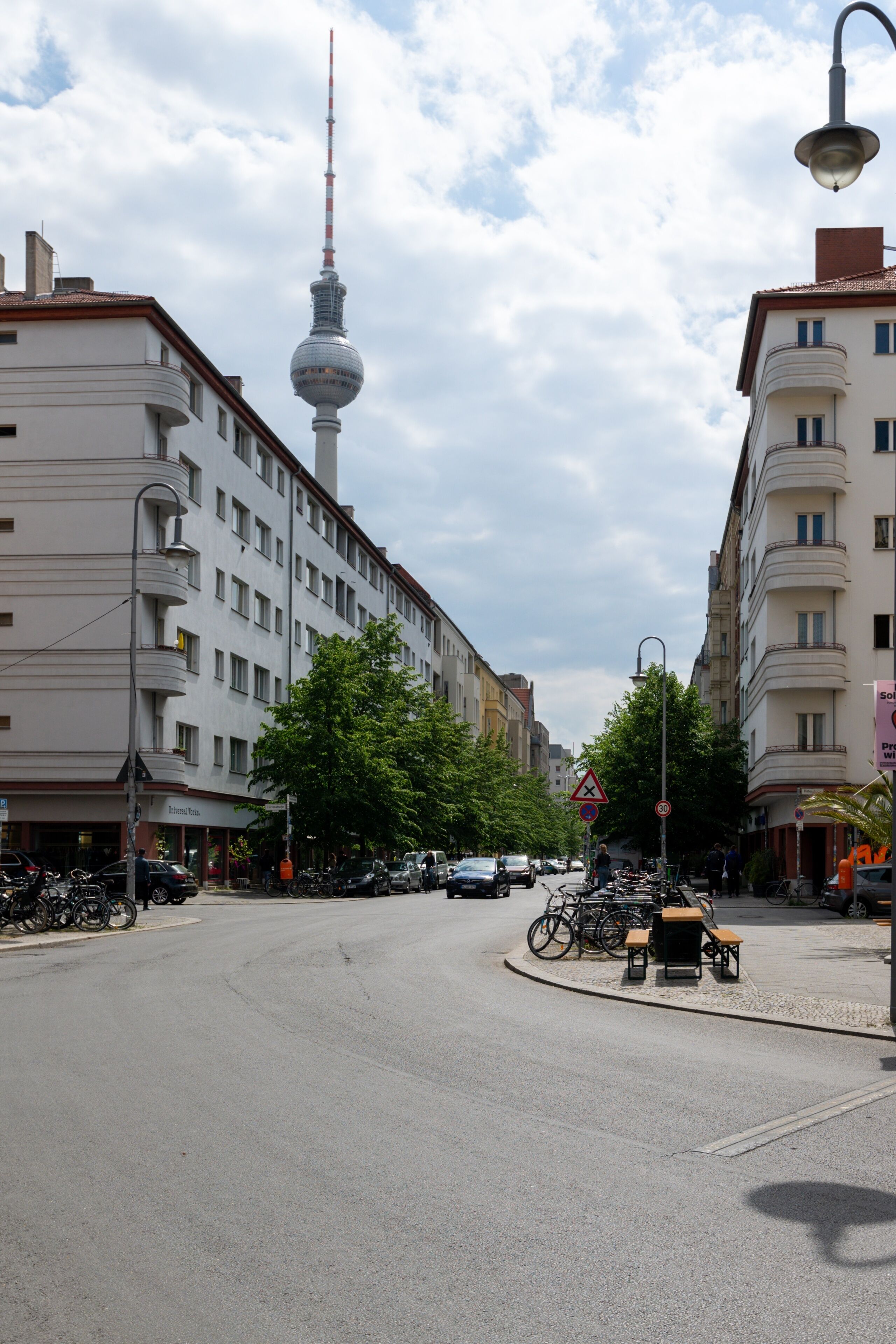 Schoenhouse City Street