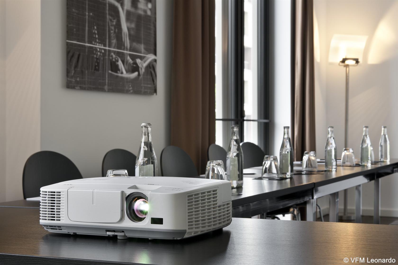 Numa Berlin Weinmeister