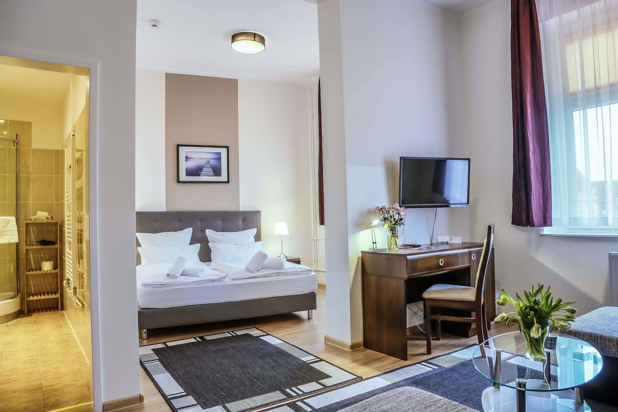 City Residence Aparthotel
